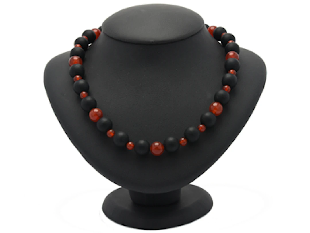 COLLIER