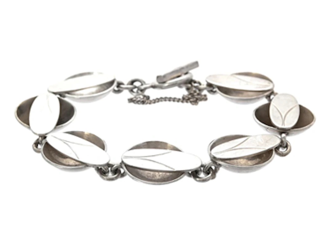 ARMBAND