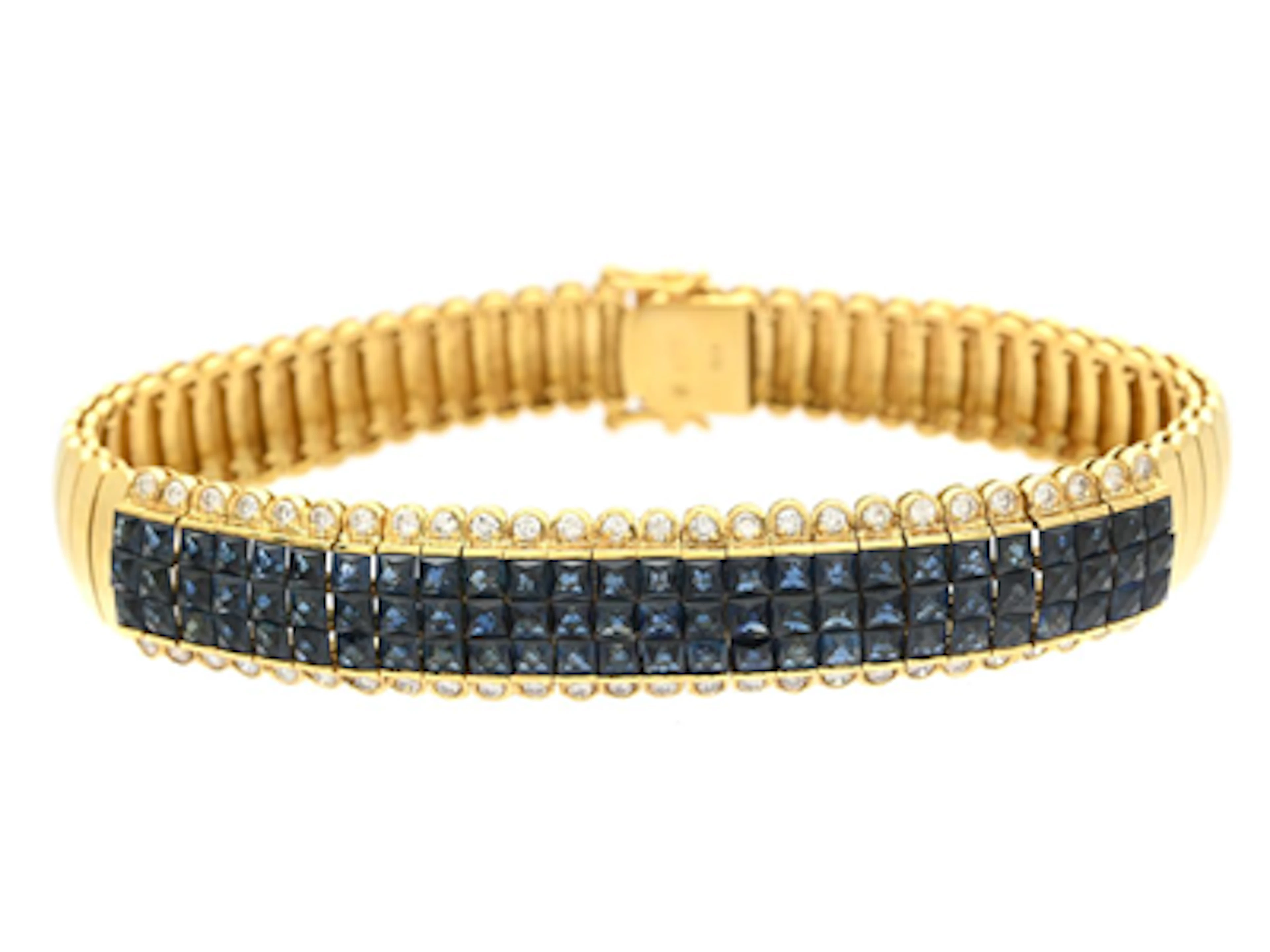 ARMBAND