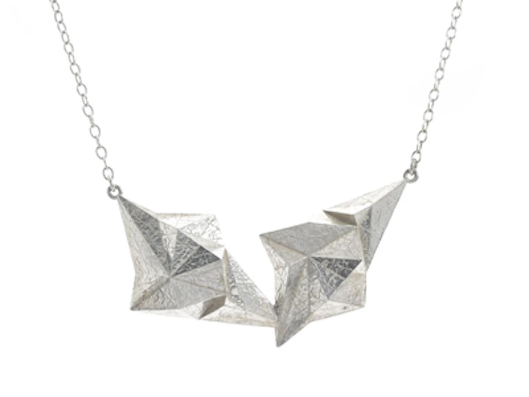 COLLIER
