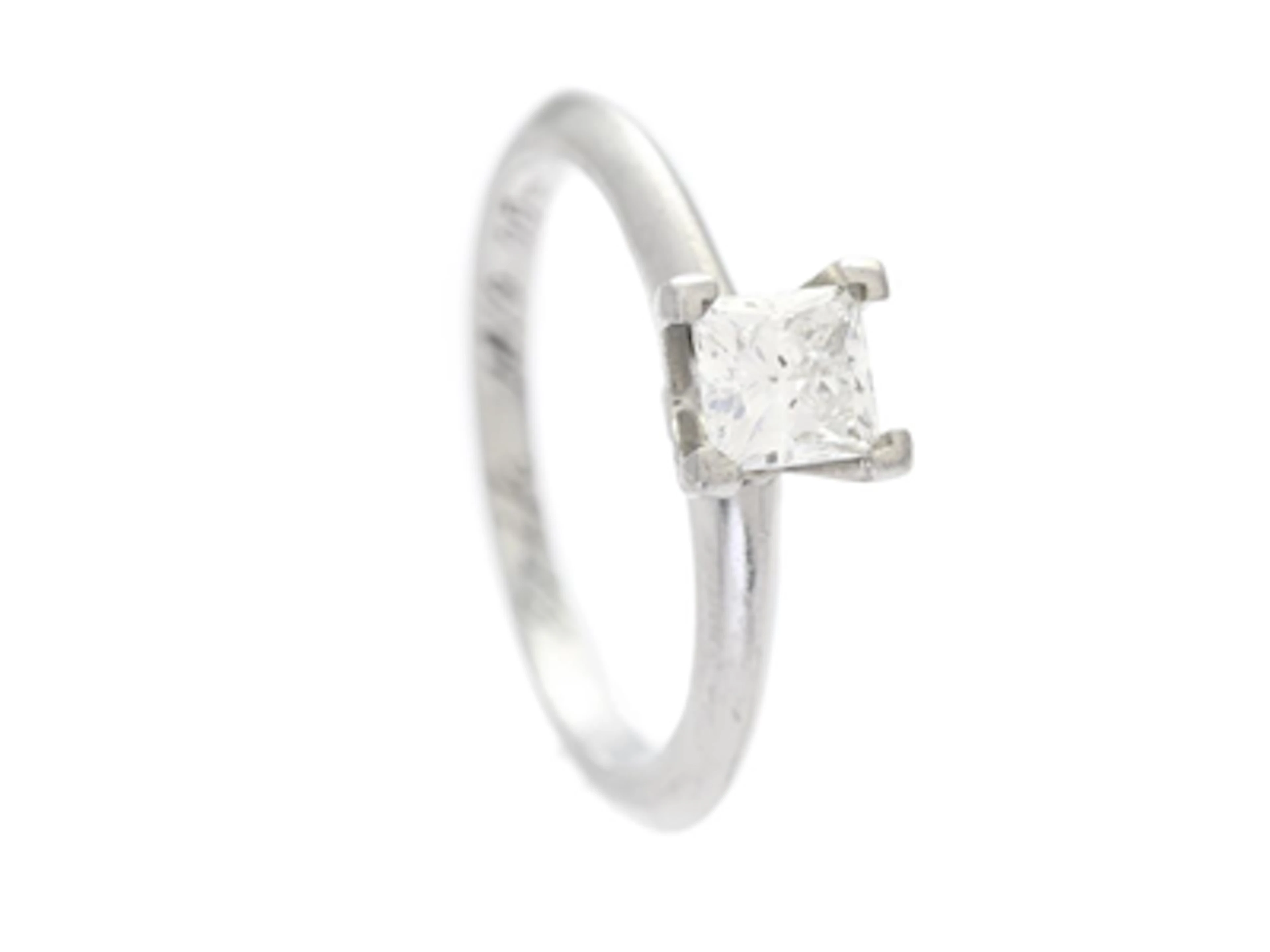 TIFFANY & CO