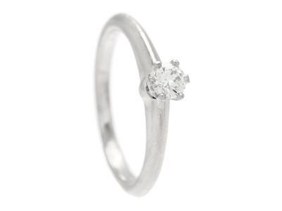 TIFFANY & CO