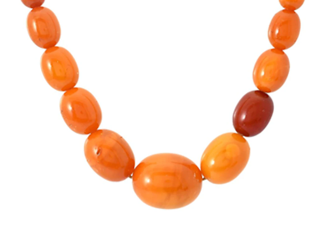 COLLIER