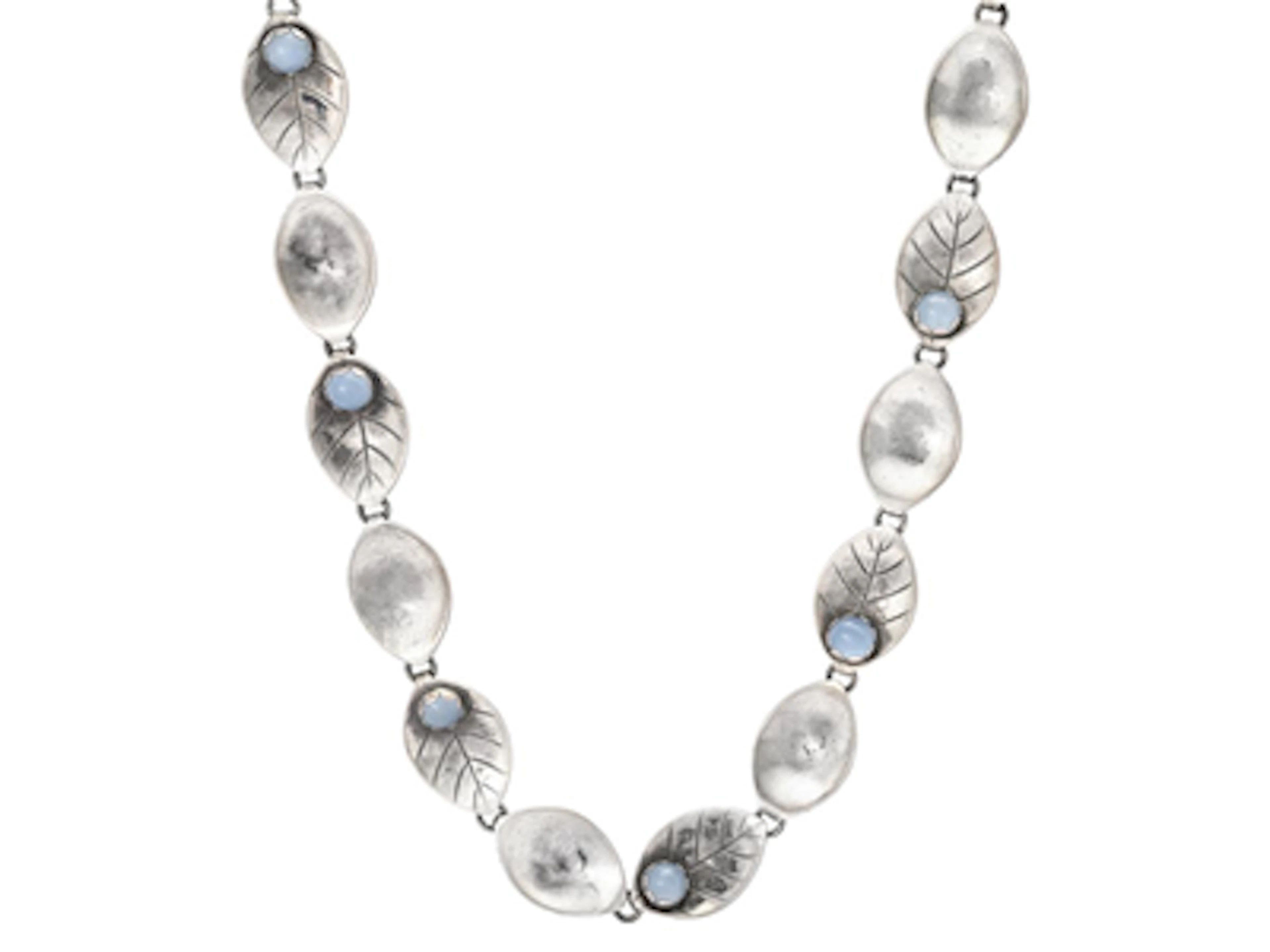 COLLIER