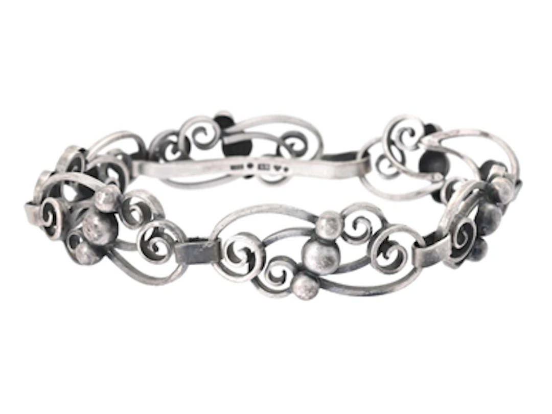 ARMBAND