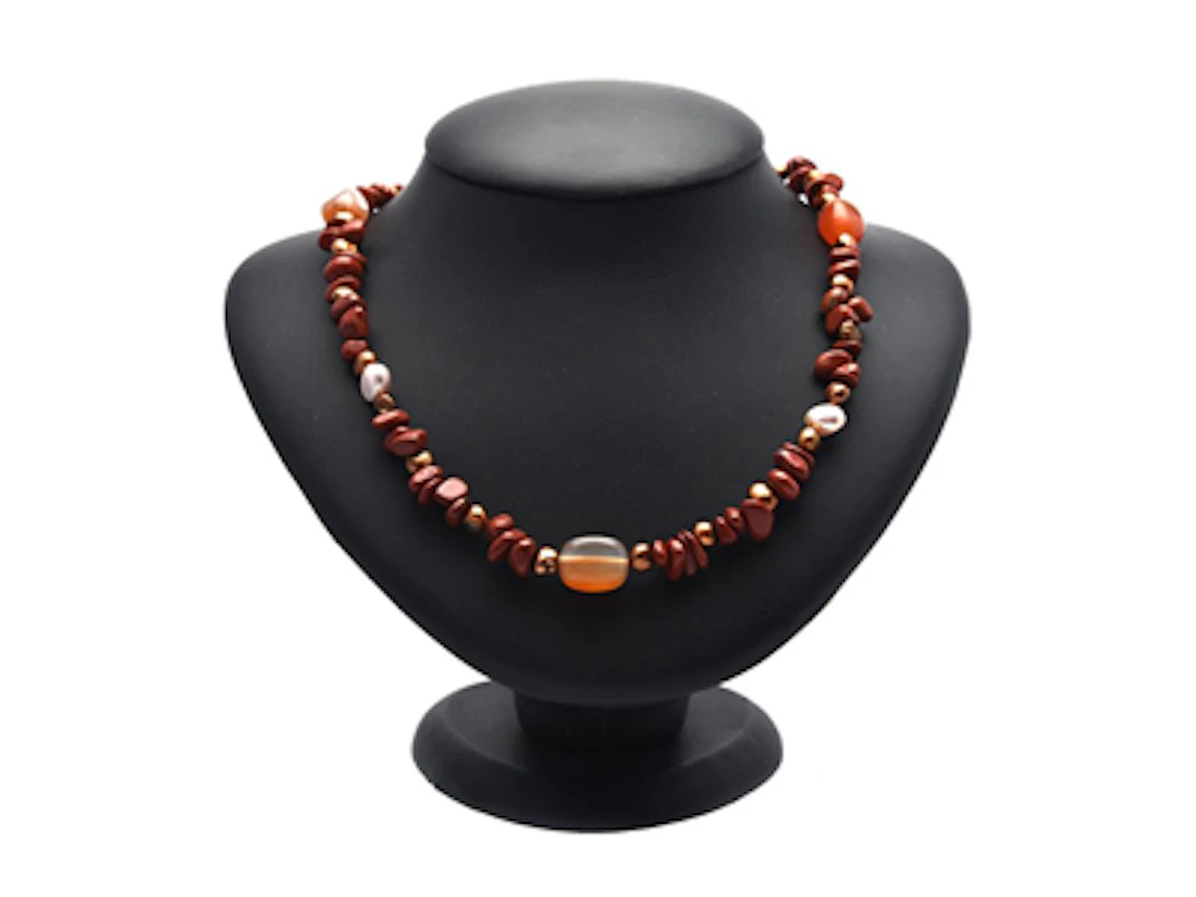 COLLIER