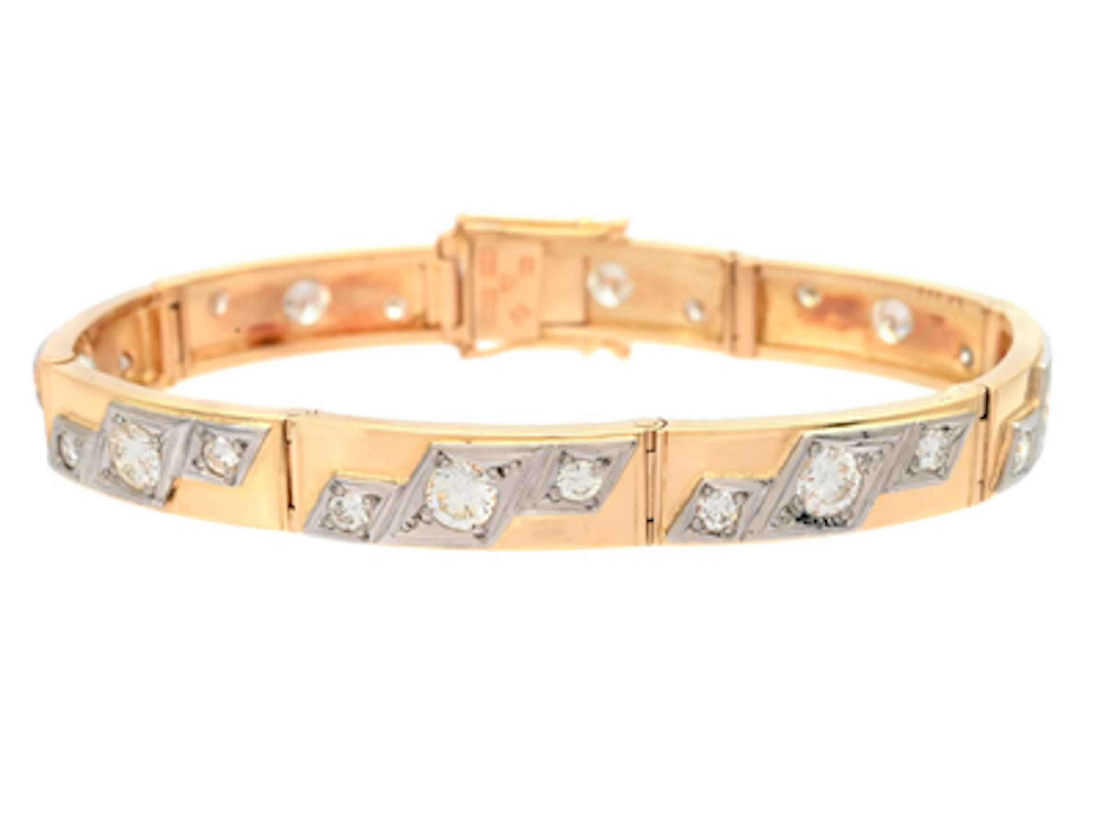 ARMBAND