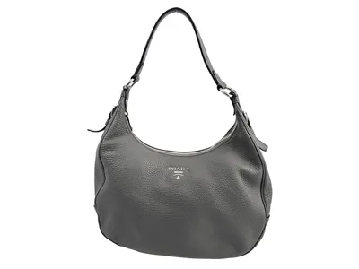 VÄSKA, PRADA