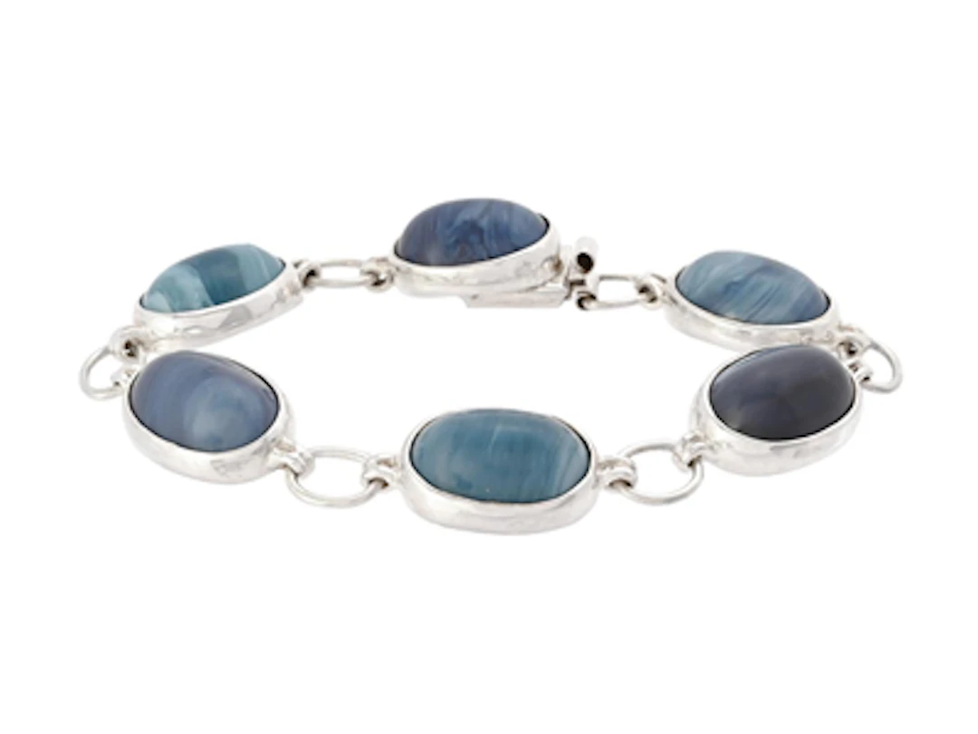 ARMBAND