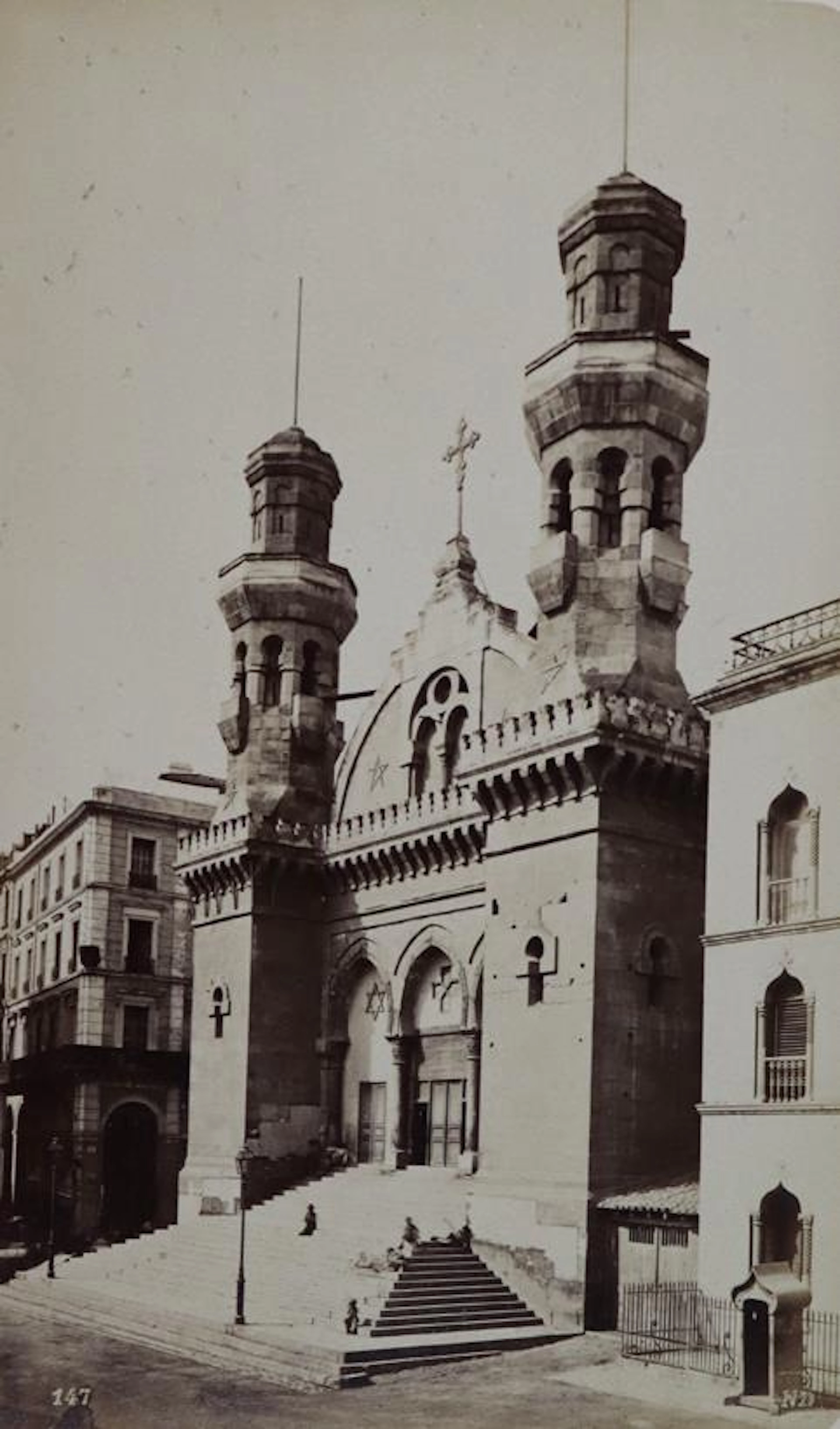 Alger (Deckeltitel). Album mit 12 auf Kartons mont