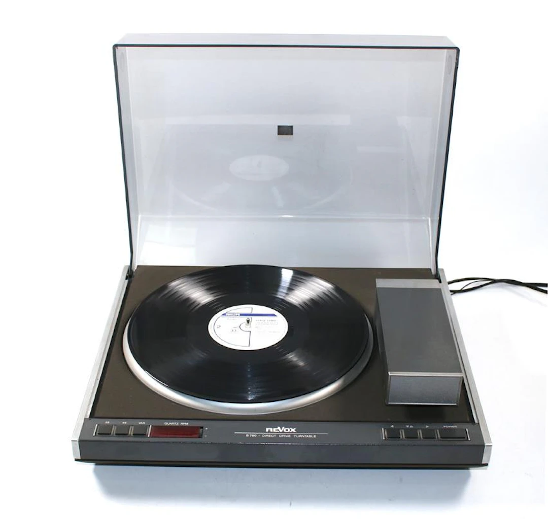 Revox Plattenspieler Model B 790