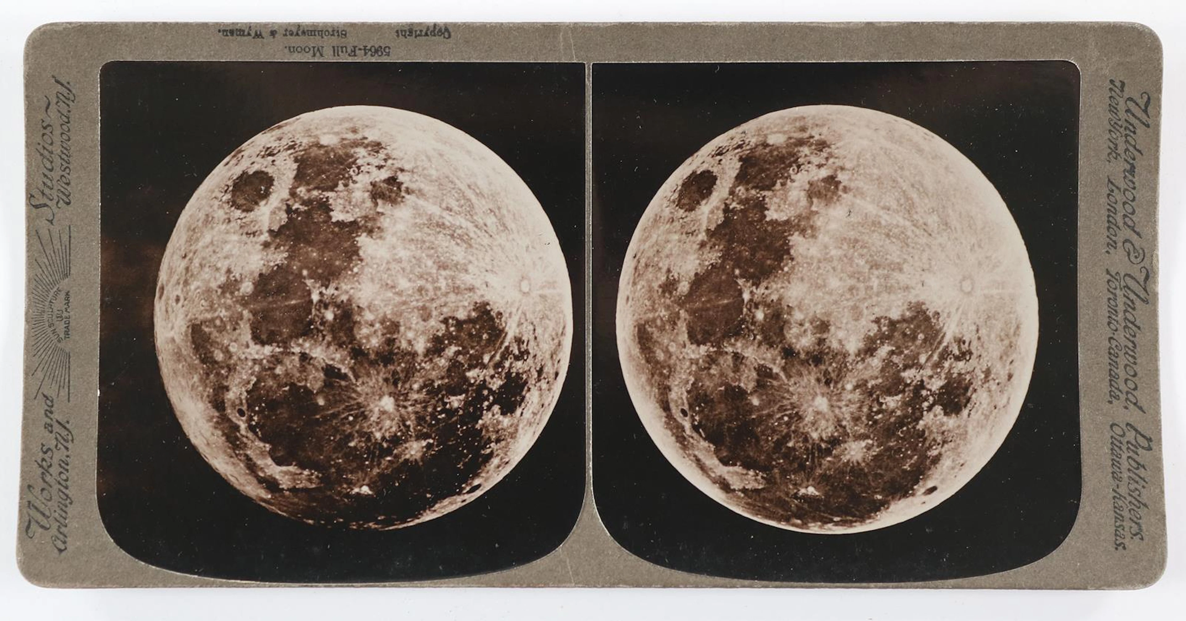 Stereoskopie. Vollmond. Albumindruck auf Karton