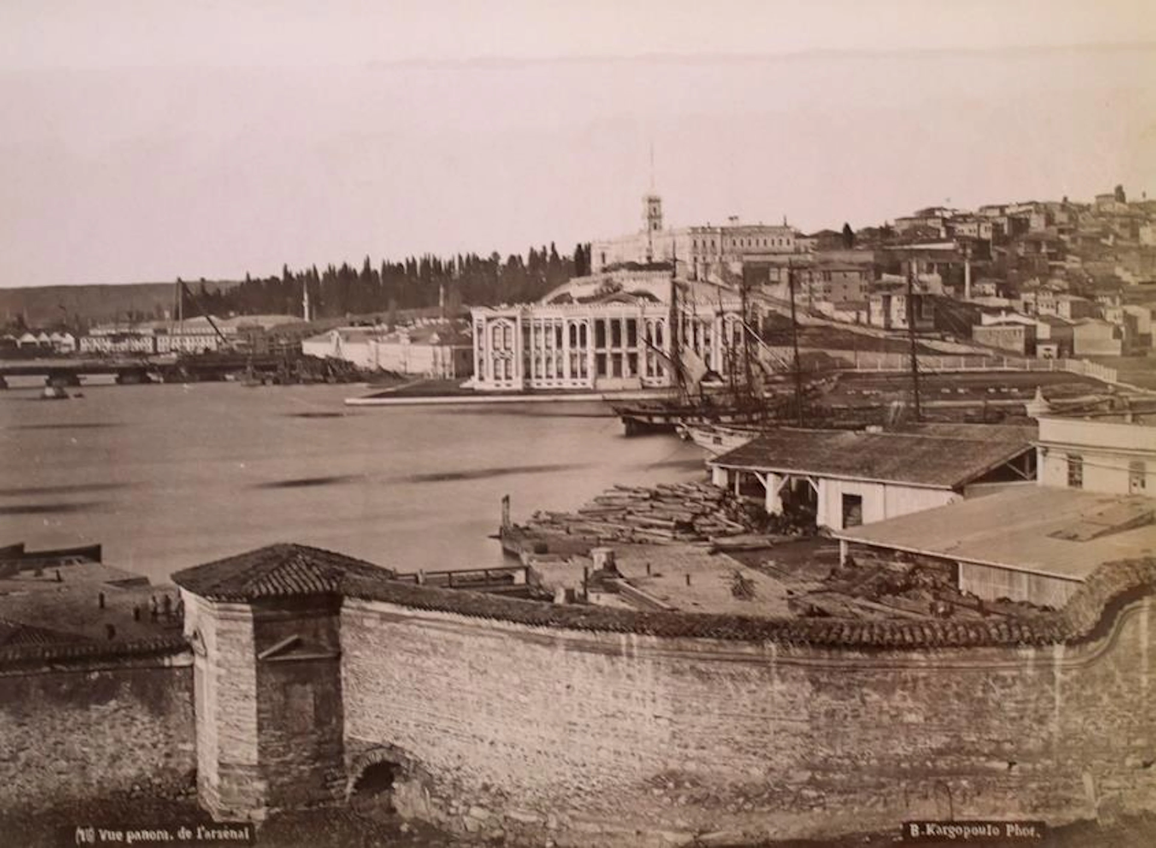 Kargopoulo, Basile (1826-1886). 74 Photographien. Osmanisches Reich