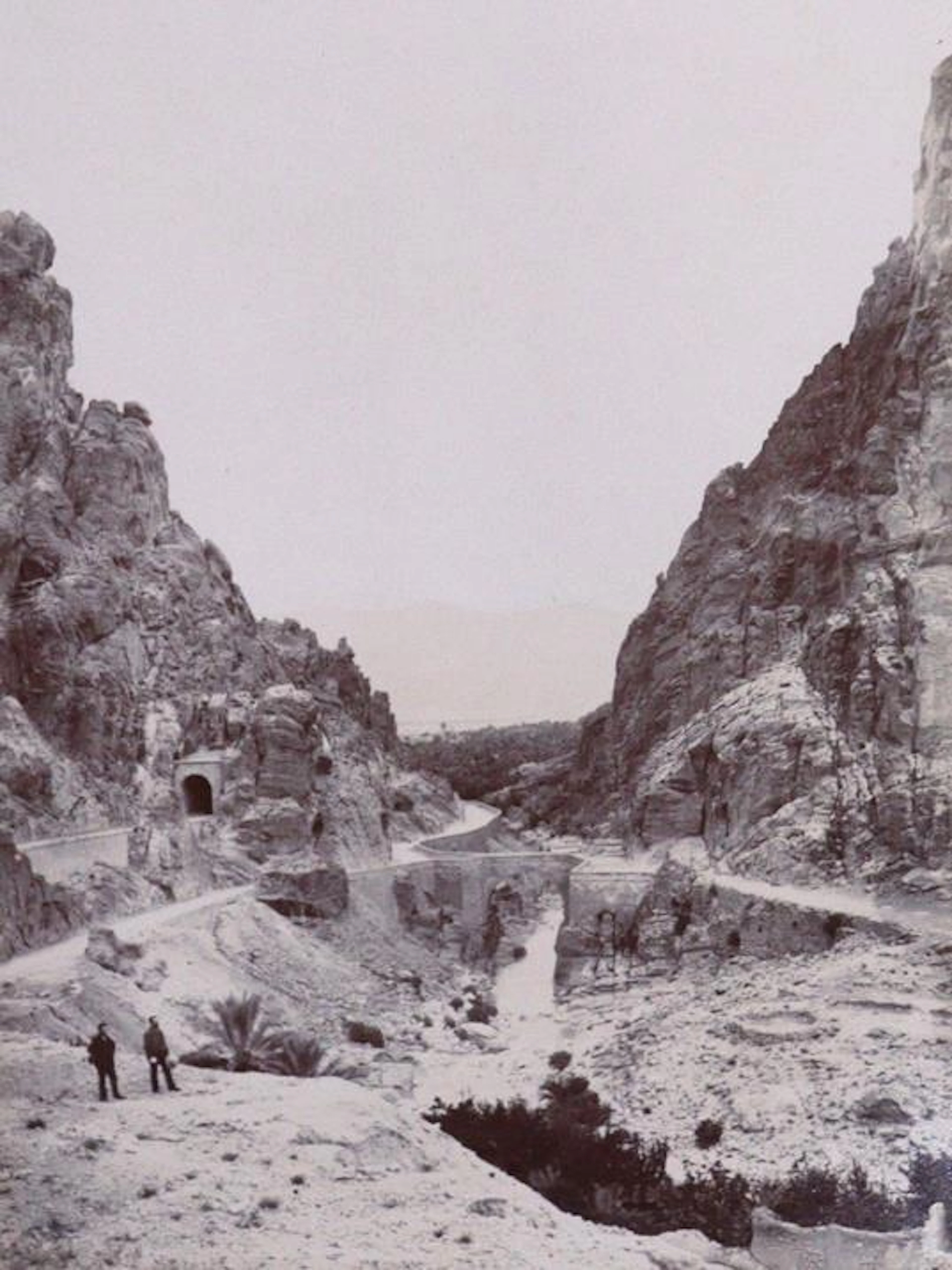 Souvenir de Voyages (Rückentitel). Photoalbum um 1890. Qu.4°. Mit