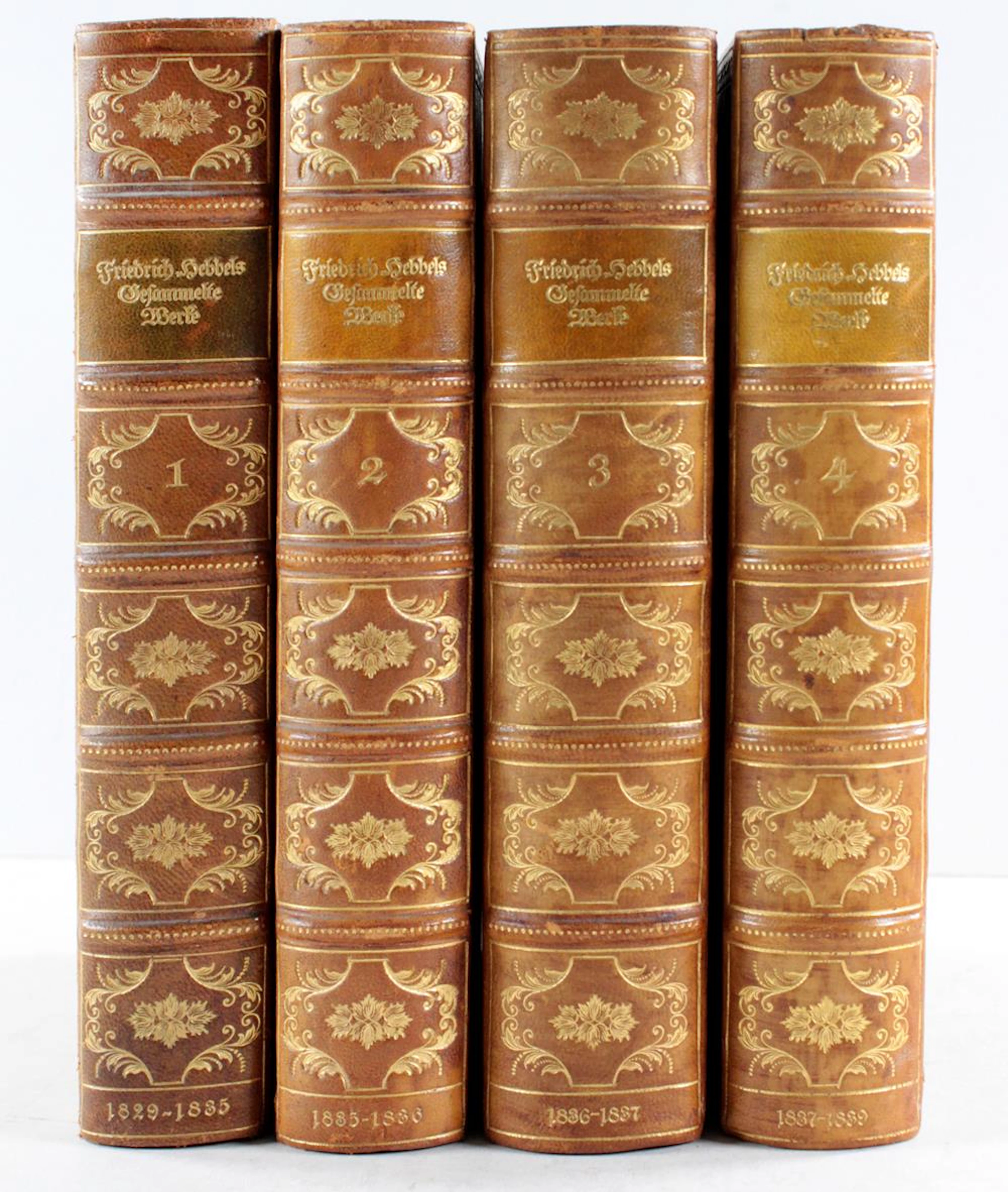 Hebbel,F. Sämtliche Werke. Hrsg. v. P.Bornstein. Bde. 1-4 (v.6). Mchn. u. Lpz.