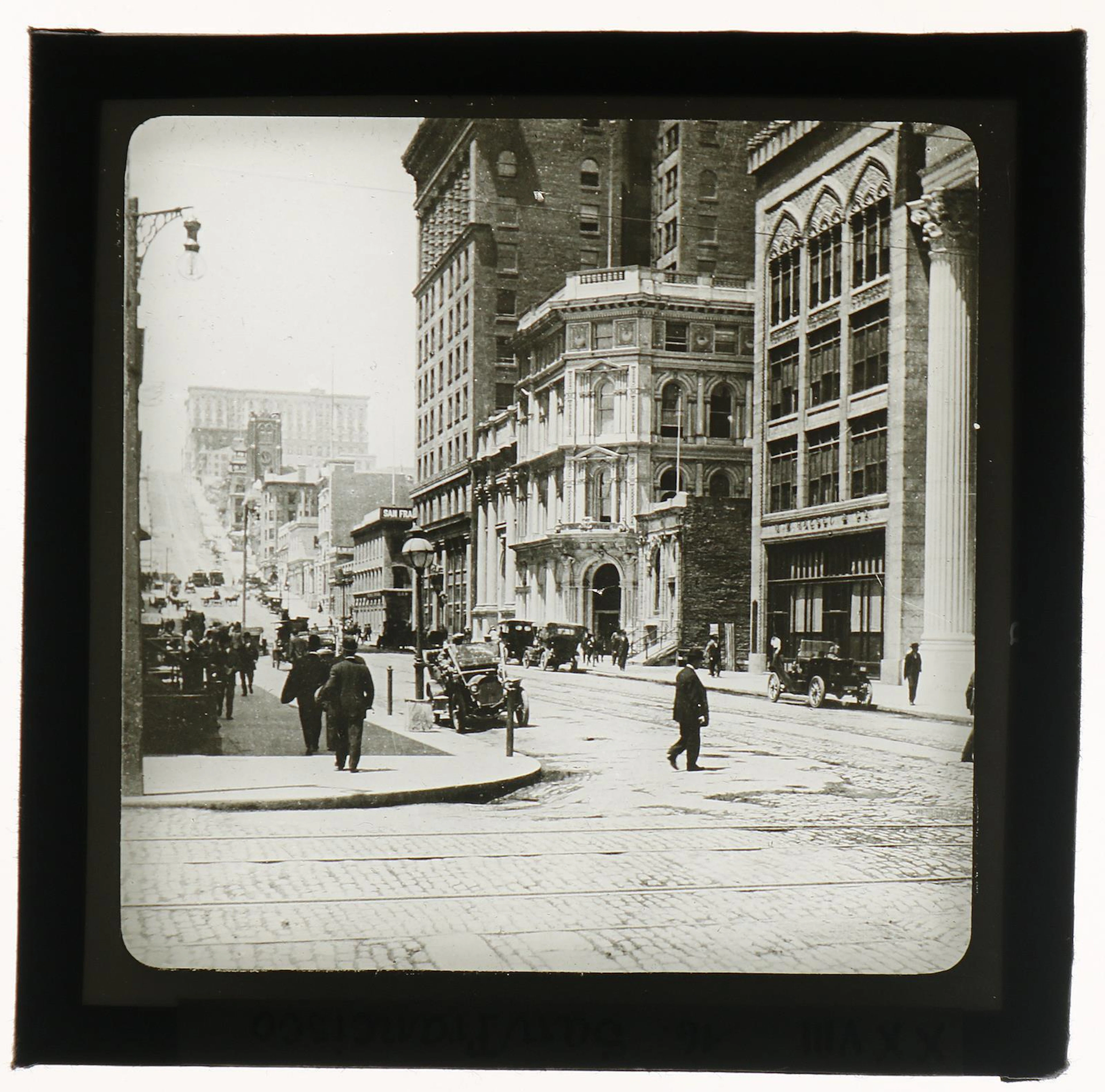 Glaspositive. 14 Kisten mit ca. 600 Glaspositiven von ca. 1897-1931.
