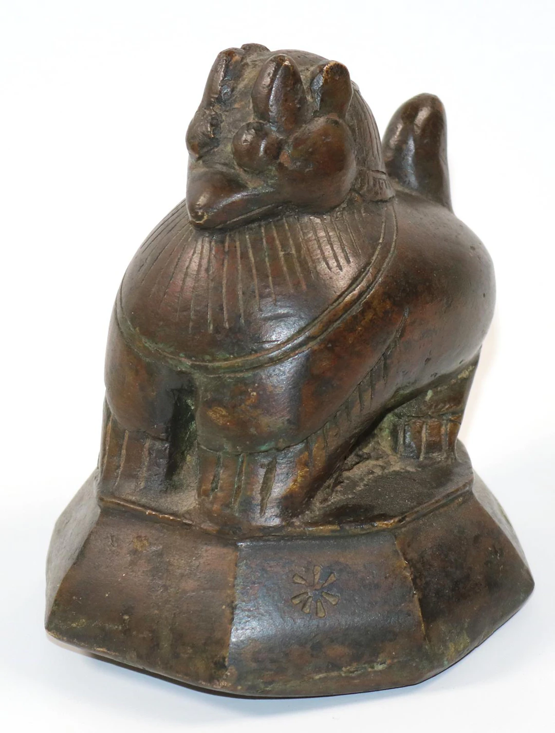 Opiumgewicht Asien. Großes Bronzegewicht