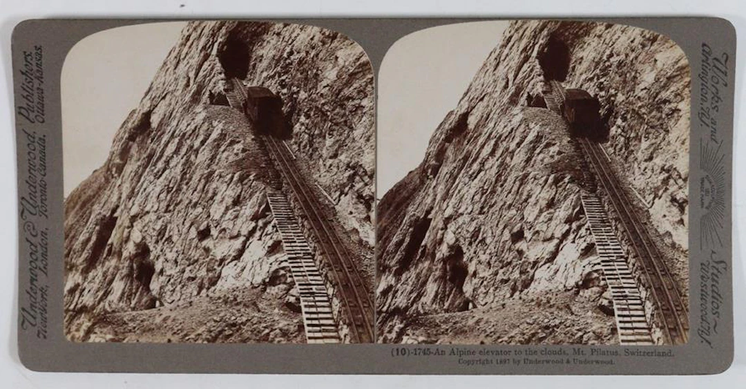 Underwood & Underwood. Schweiz. New York ca. 1910. Qu.8°. Mit 100 Stereophotos