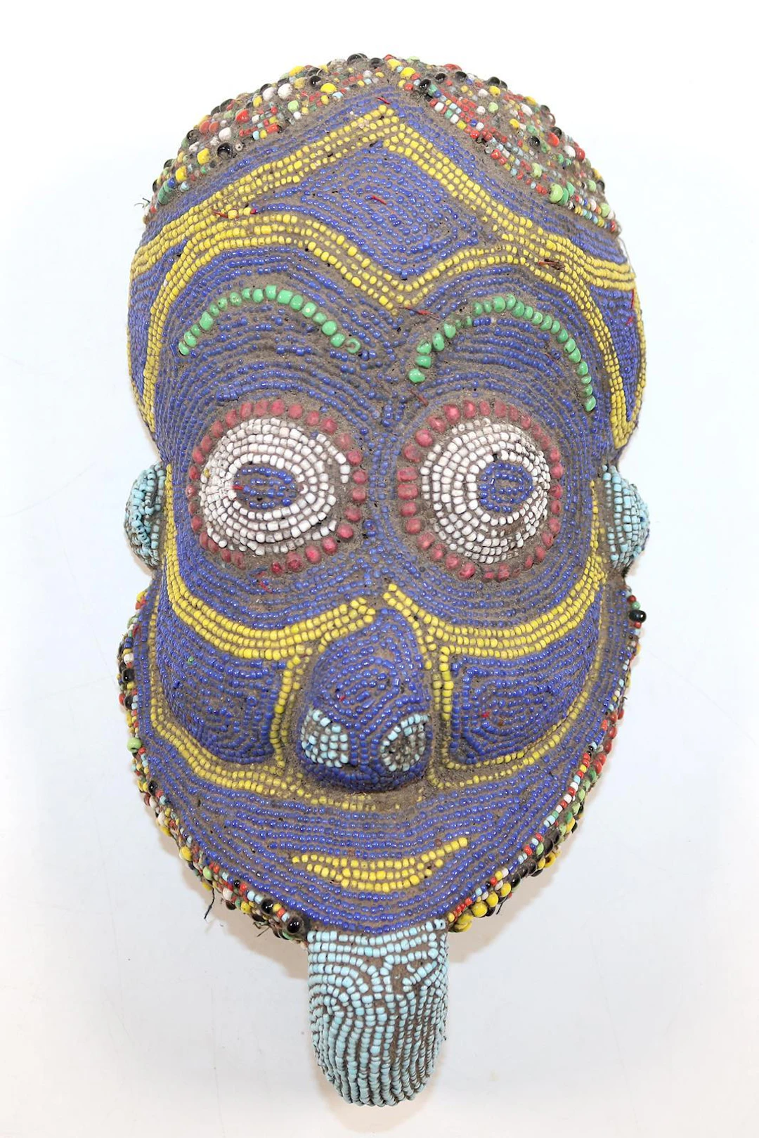 Bamileke Glasperlen- Maske. Kameruner Grasland. Männliche Maske mit prächtiger