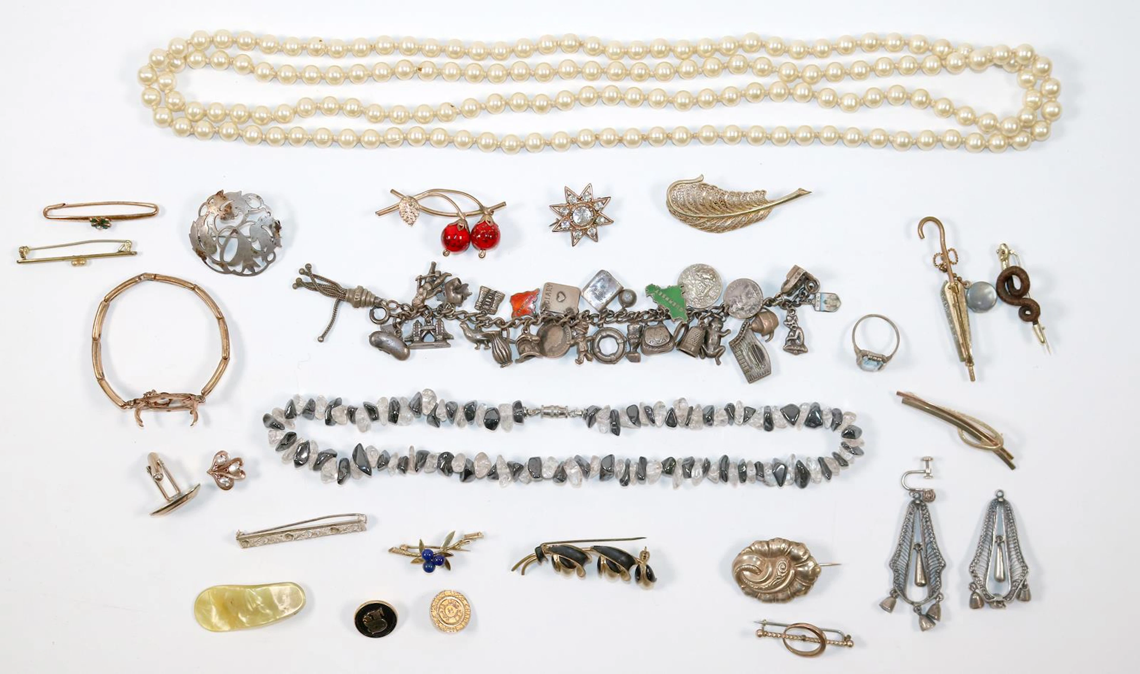 Schmucksammlung. Kl. Slg. aus Goldbrosche Theodor Klotz Pforzheim
