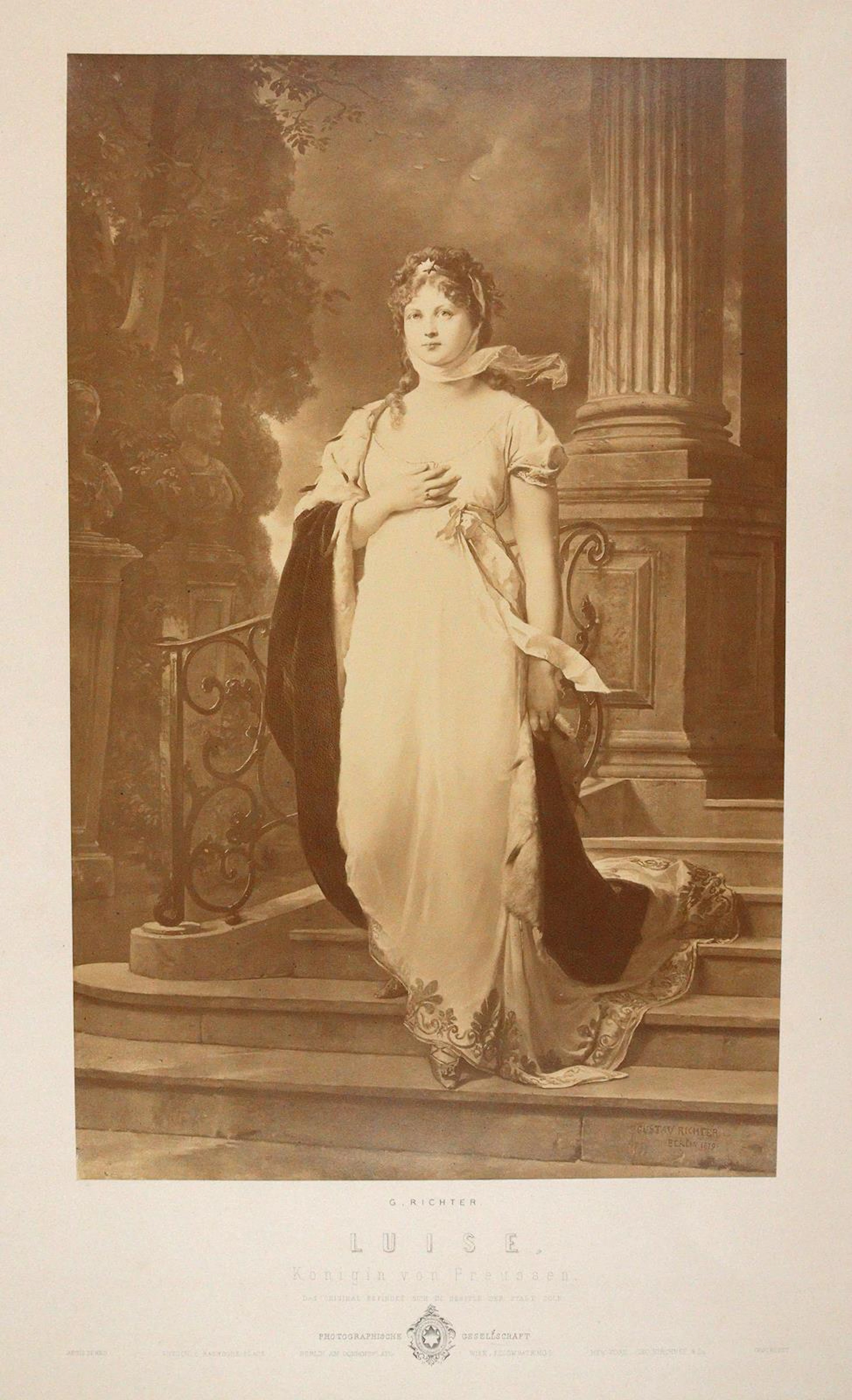 Luise, Königin von Preußen. Photographische Wiedergabe nach dem Gemälde