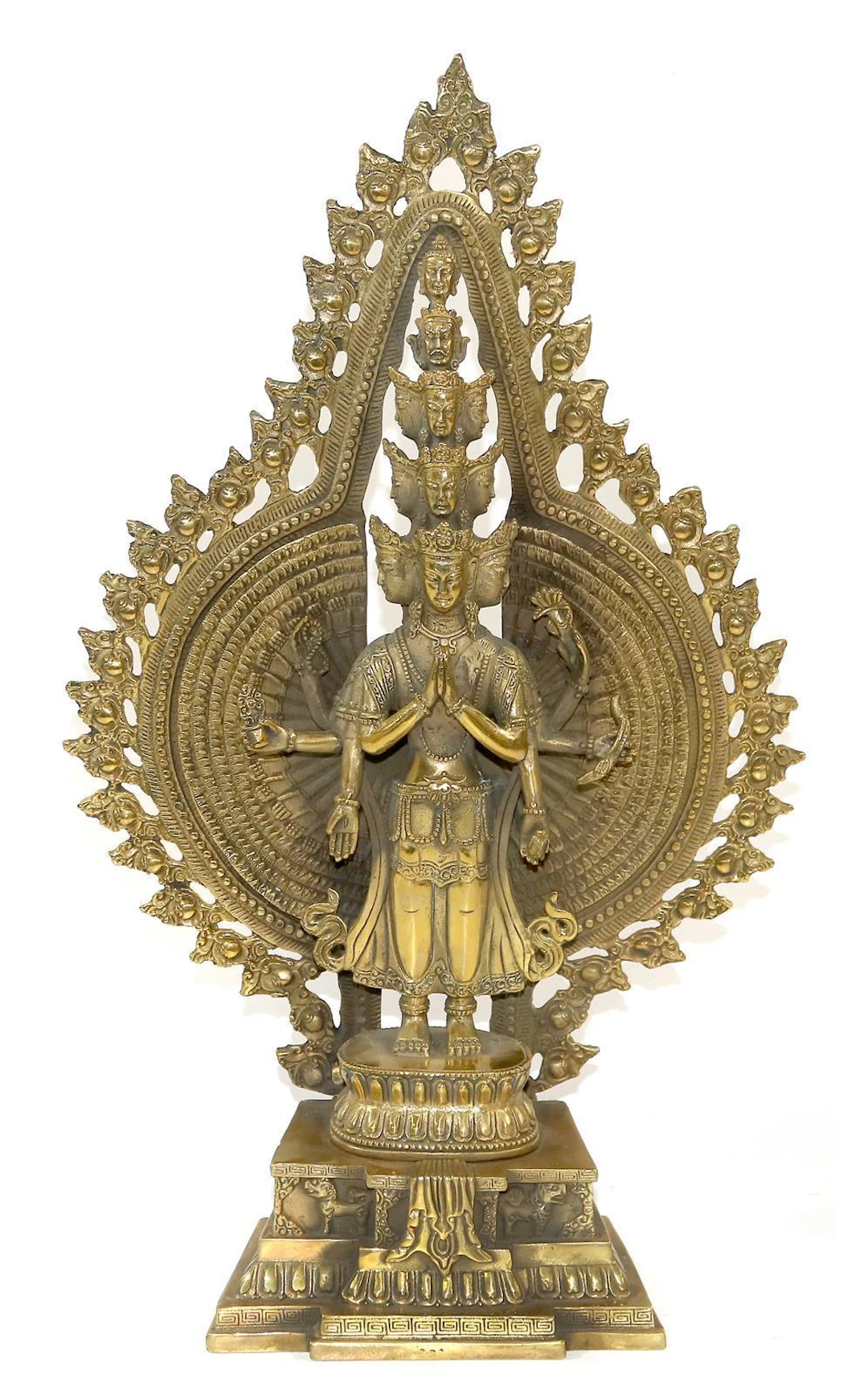 Sahasrabhuja Avalokitesvara. Bronze mit goldfarbener Patina