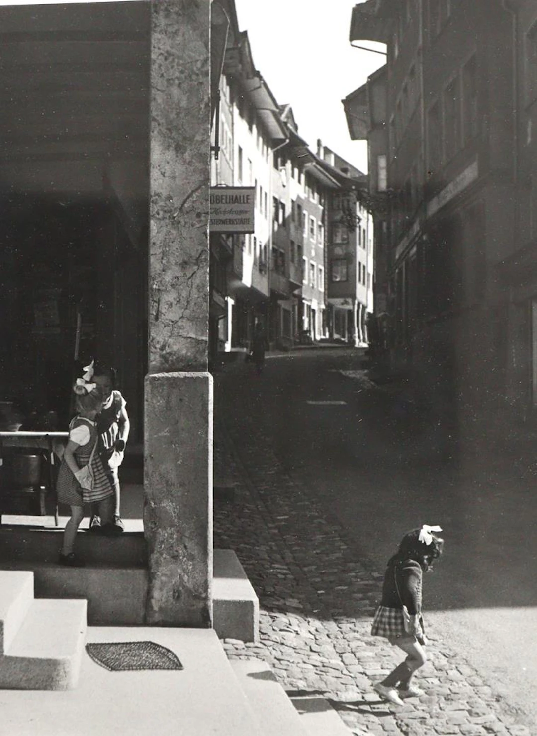 Sammlung von 160 historischen Photographien u. Ansichtskarten. Versch.