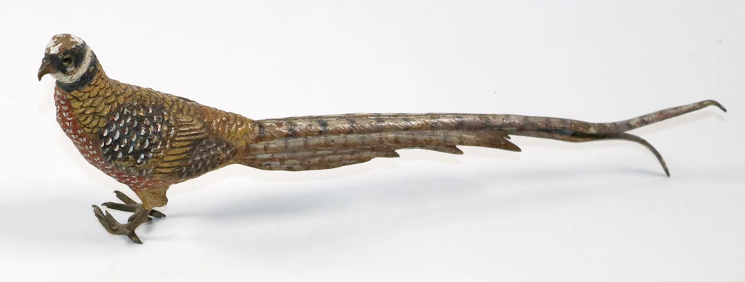 Fasan, Wiener Bronze. Großer Fasan mit langen Schwanzfedern