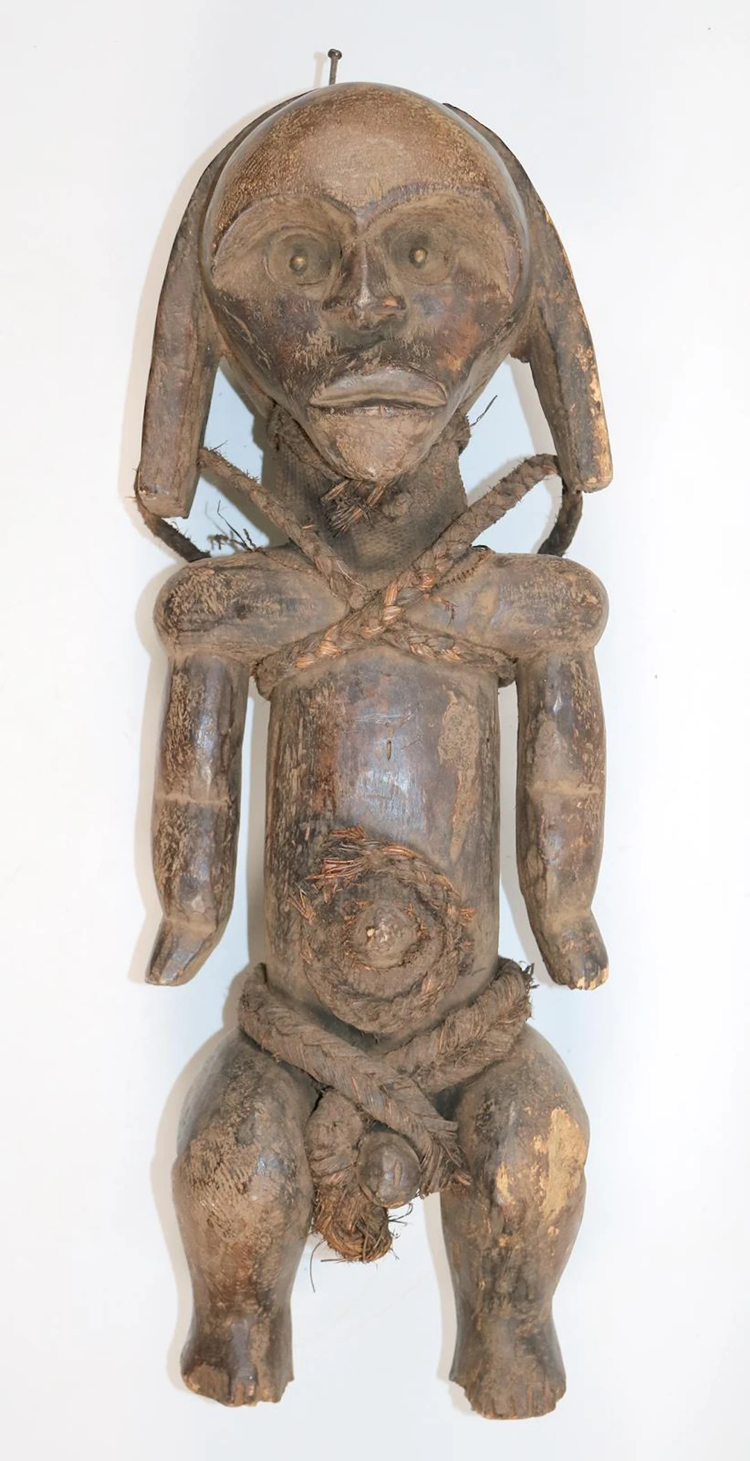Fang Gabun männliche Ahnenfigur mit Seilbindungen