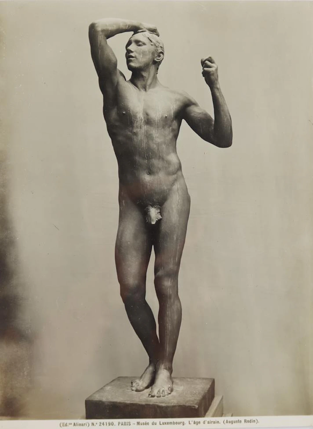 Paris und Versailles. 18 Photographien