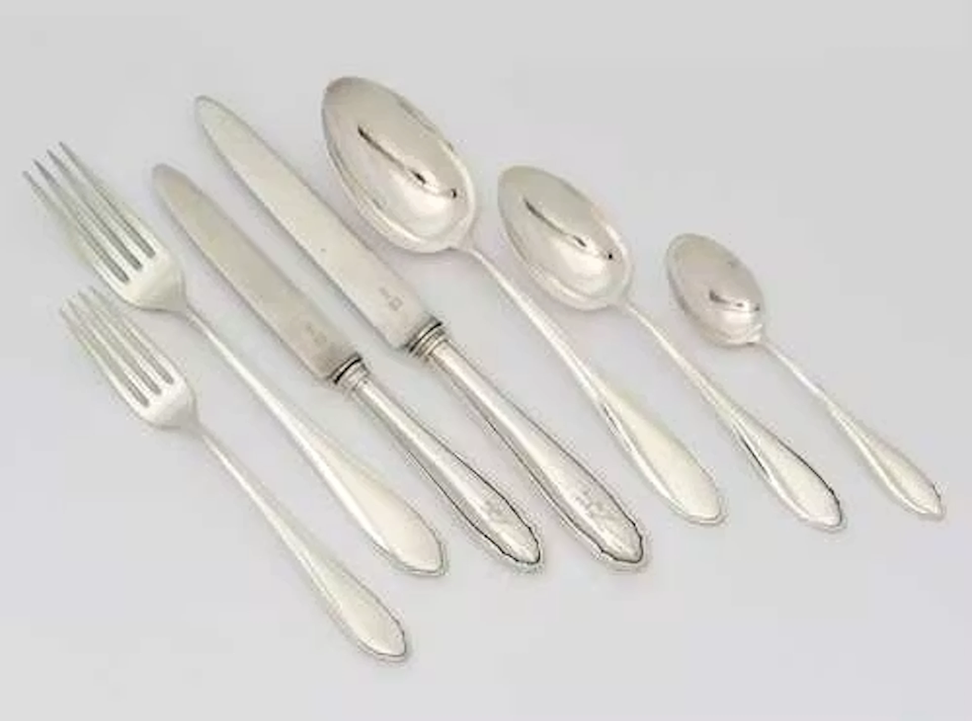 CUTLERY SERVICE