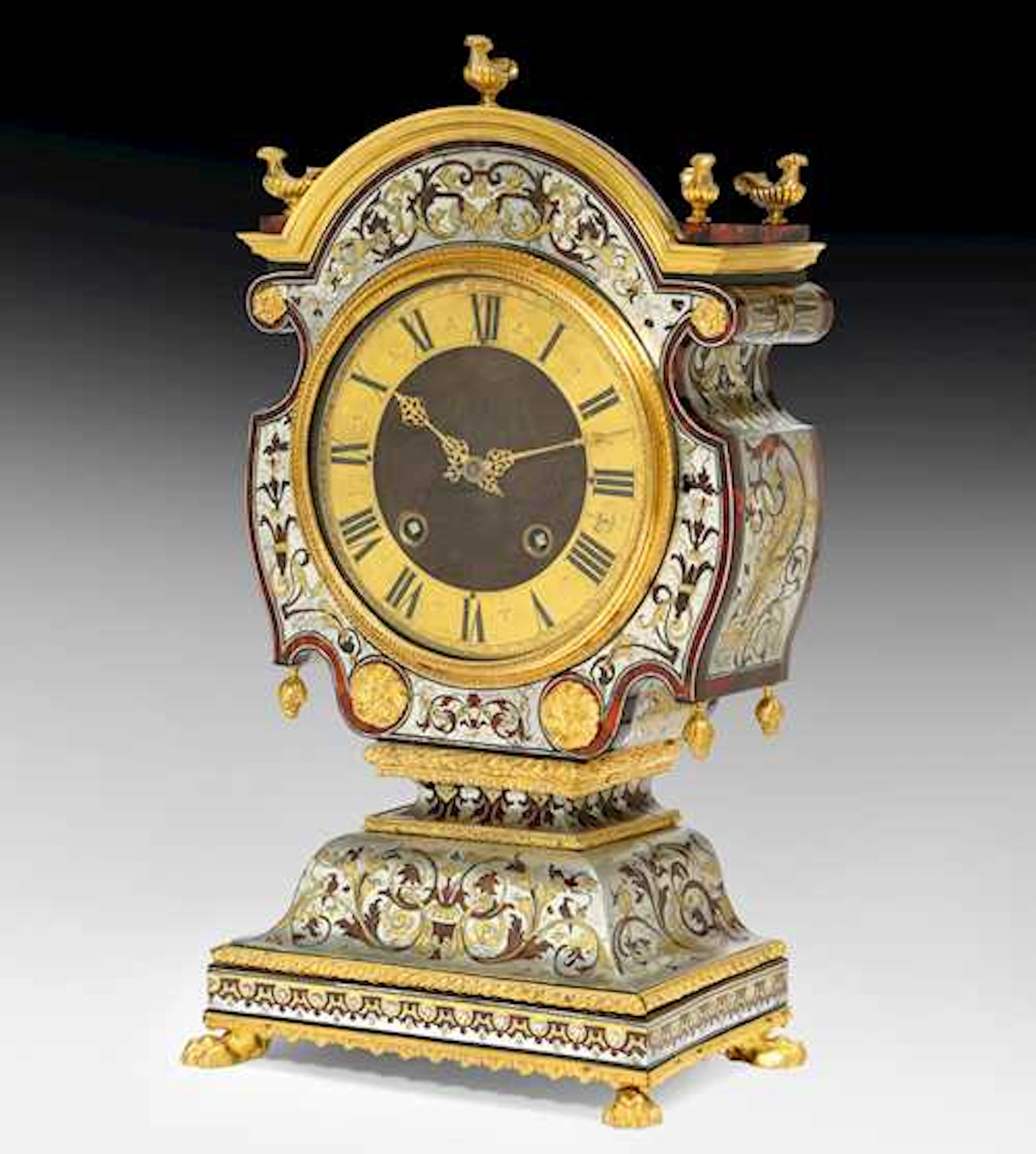 PENDULE "TÊTE DE POUPÉE" WITH BOULLE MARQUETRY
