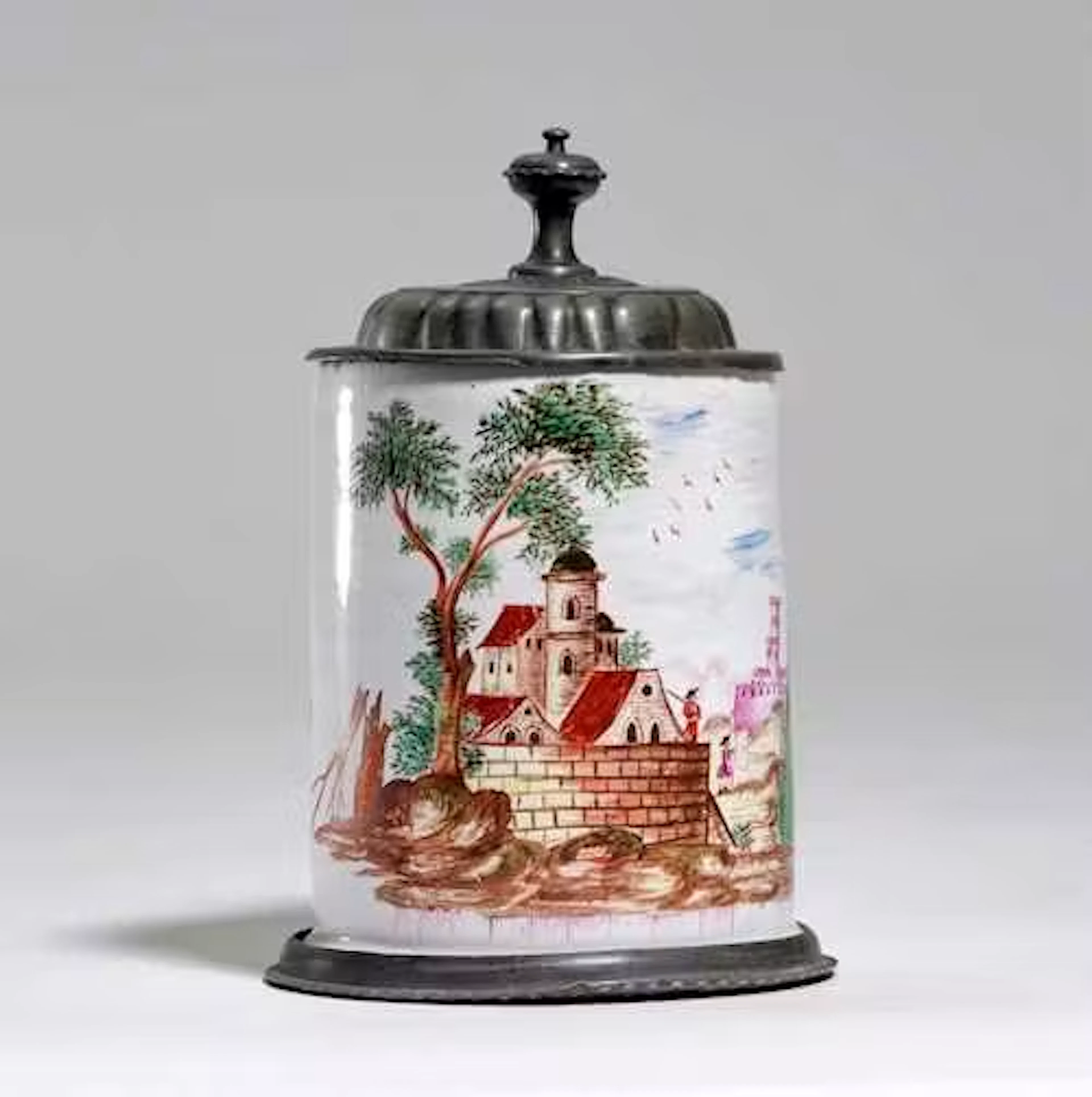 SMALL CYLINDRICAL TANKARD WITH LANDSCAPE DECORATION