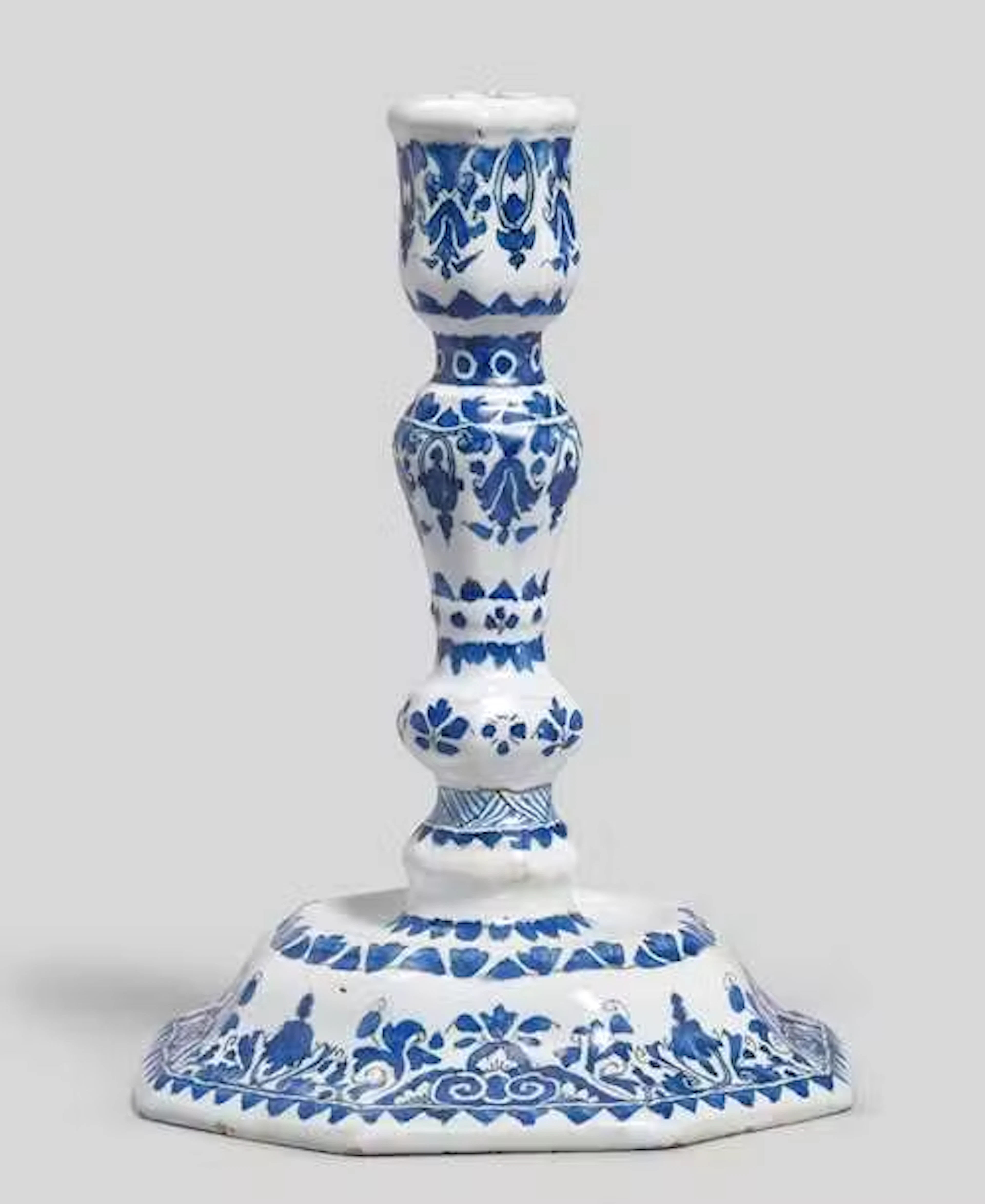 CANDLESTICK WITH BLUE DECORATION