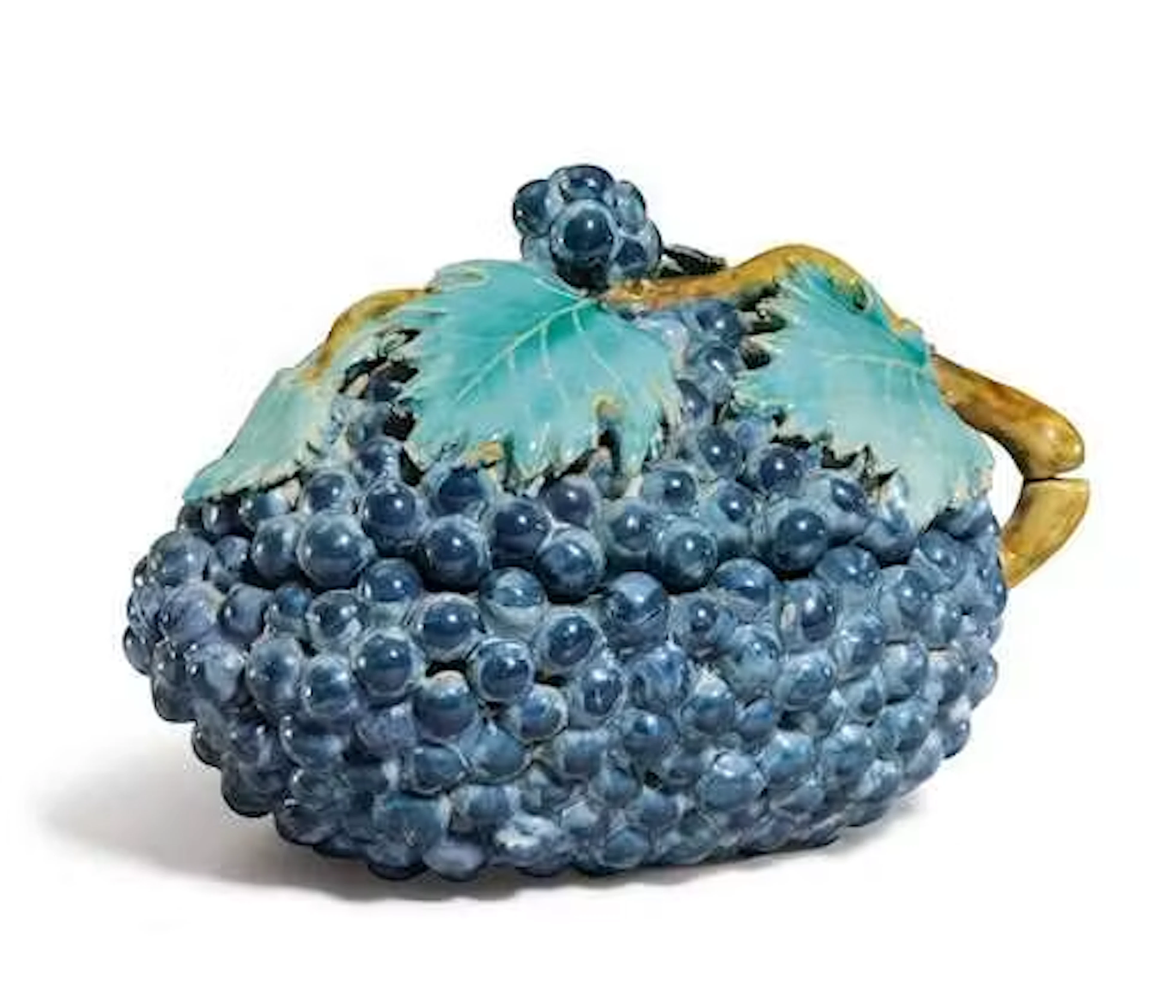 TROMPE-L’ŒIL GRAPE TUREEN