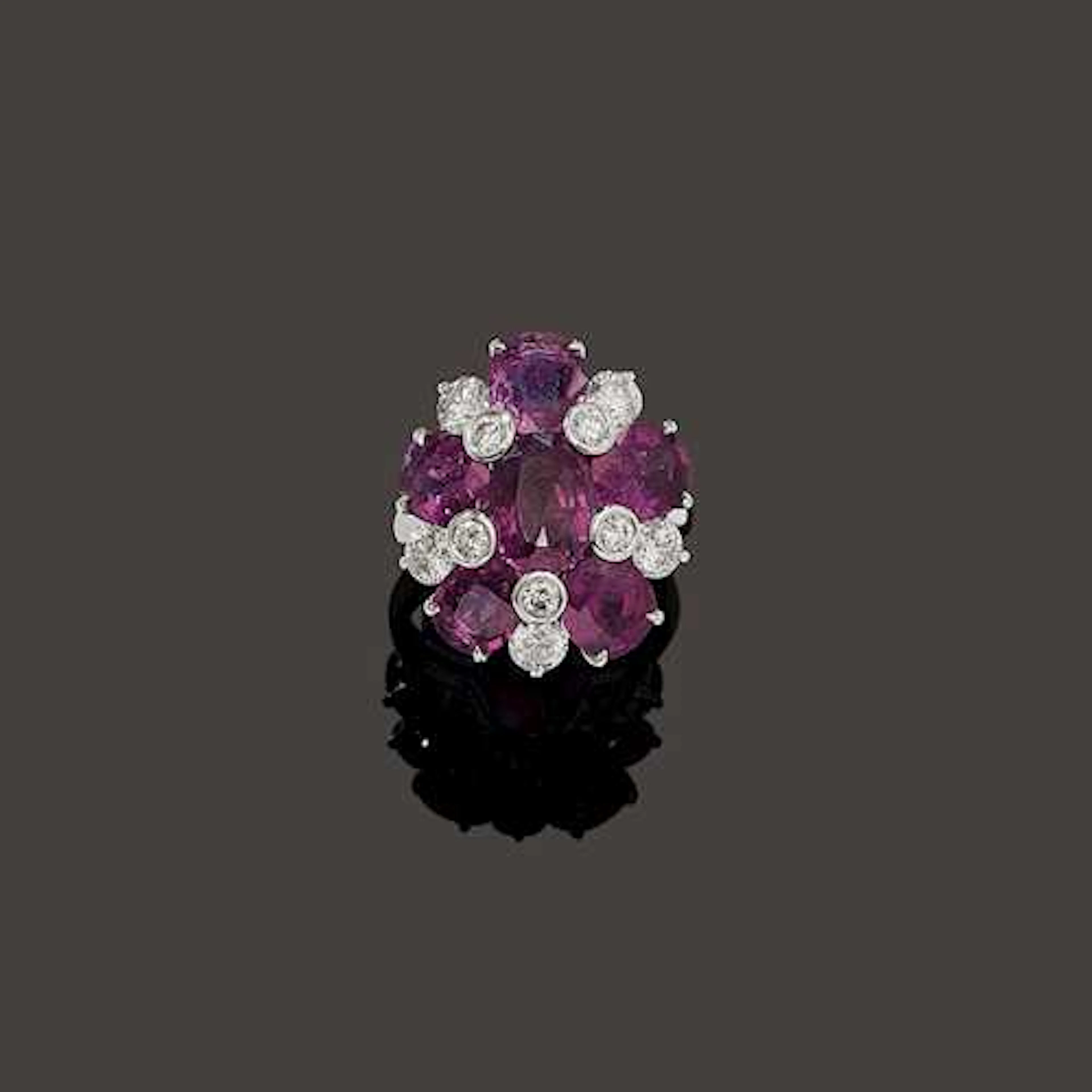 KASHMIR SAPPHIRE AND DIAMOND RING