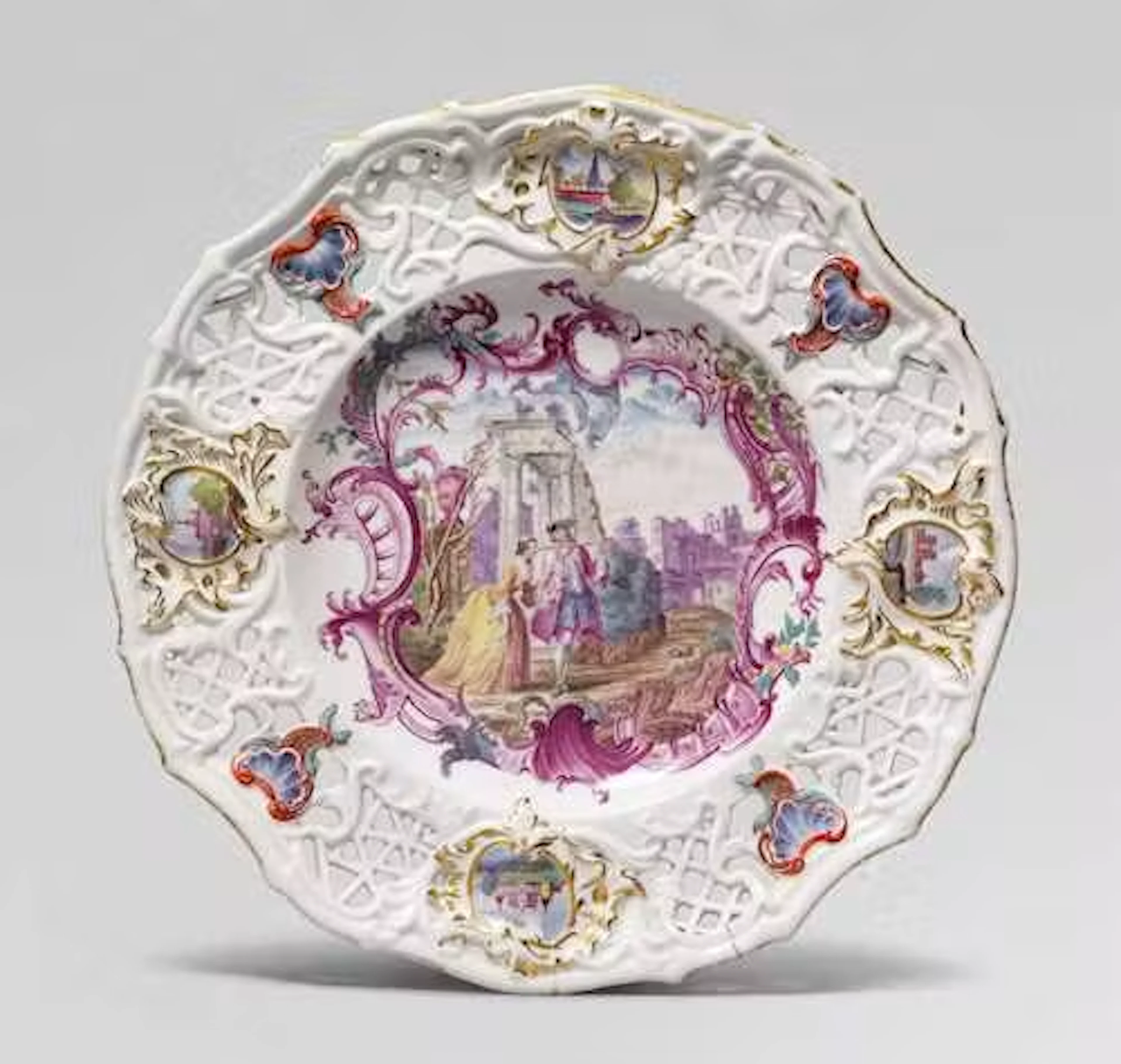 PLATE