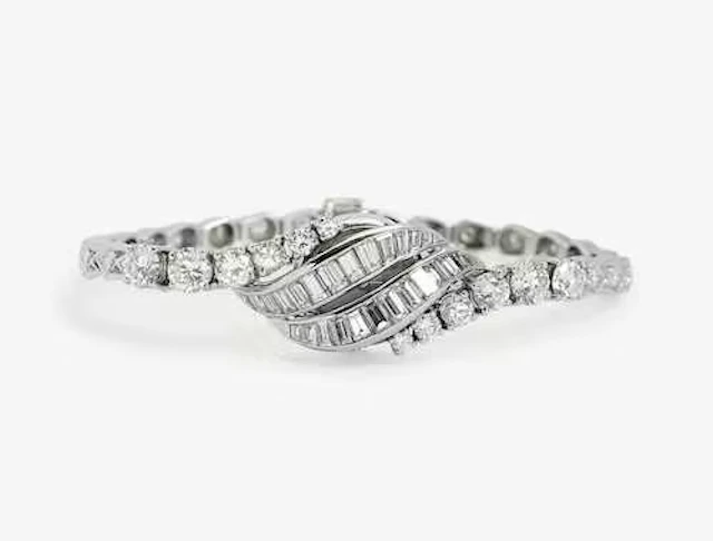 DIAMOND BRACELET WATCH, GÜBELIN