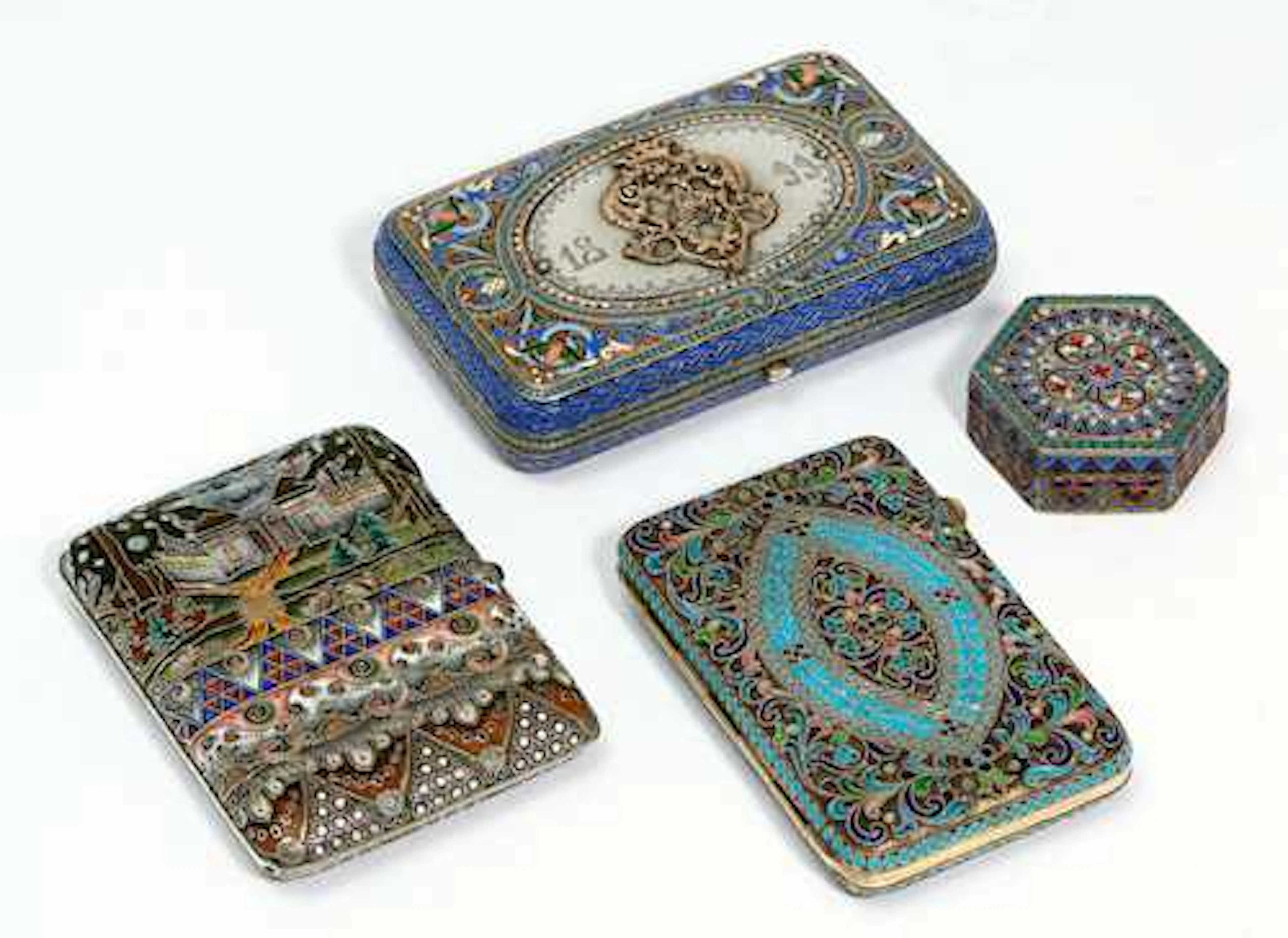 LOT COMPRISING 4 ENAMEL BOXES