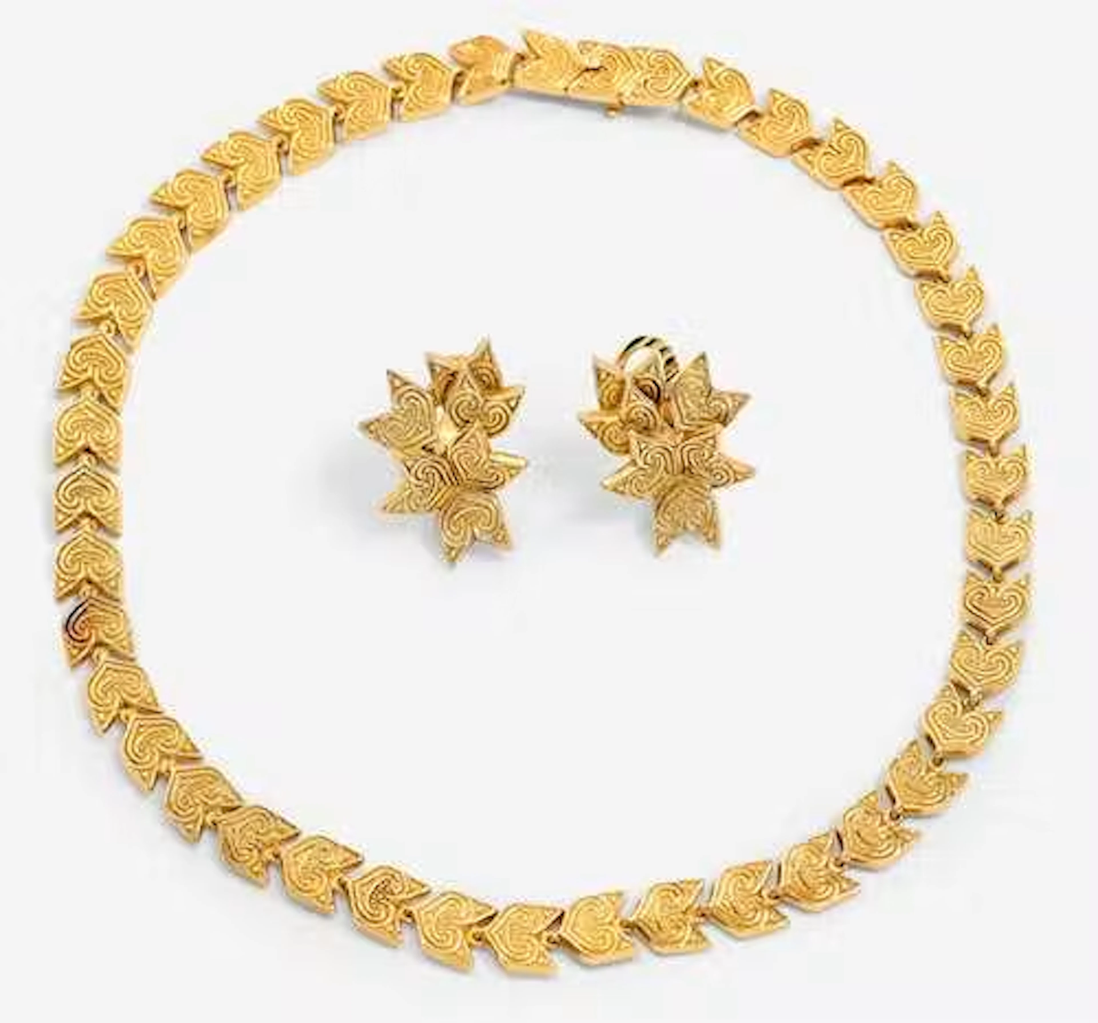 GOLD NECKLACE AND EARCLIPS, ZOLOTAS