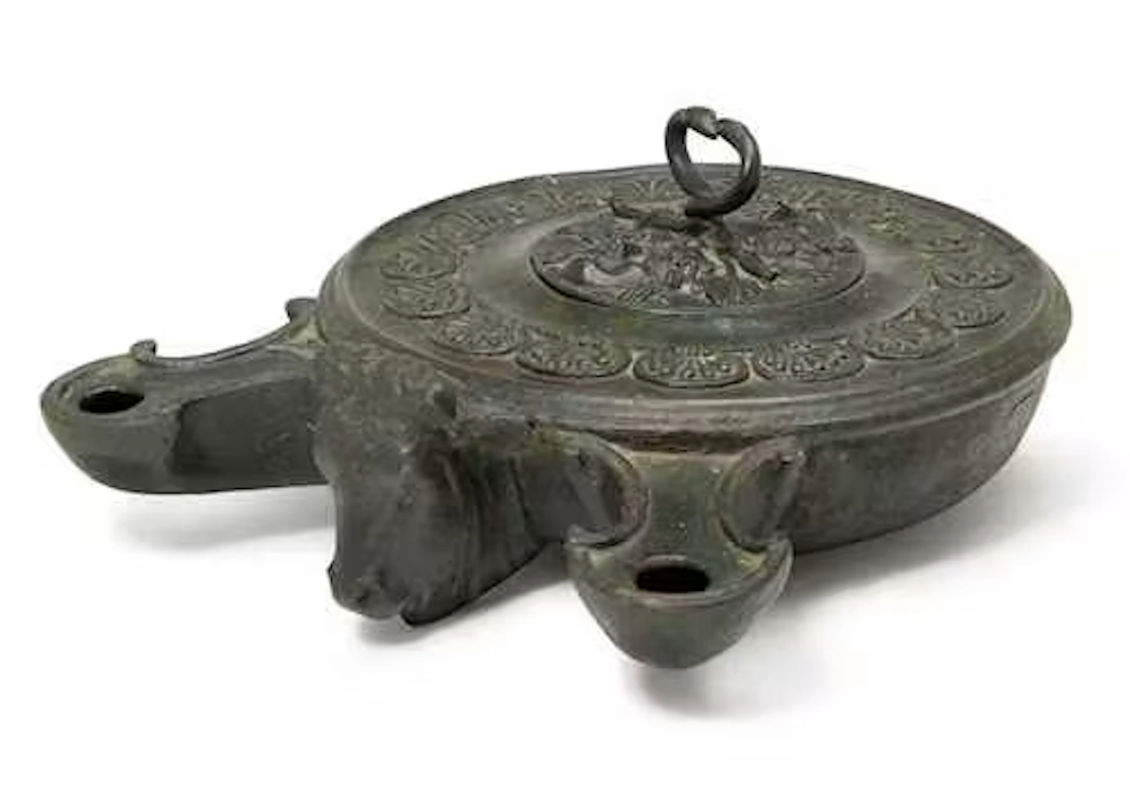 LARGE OIL LAMP WITH A BULL'S HEAD - The Embden Collection