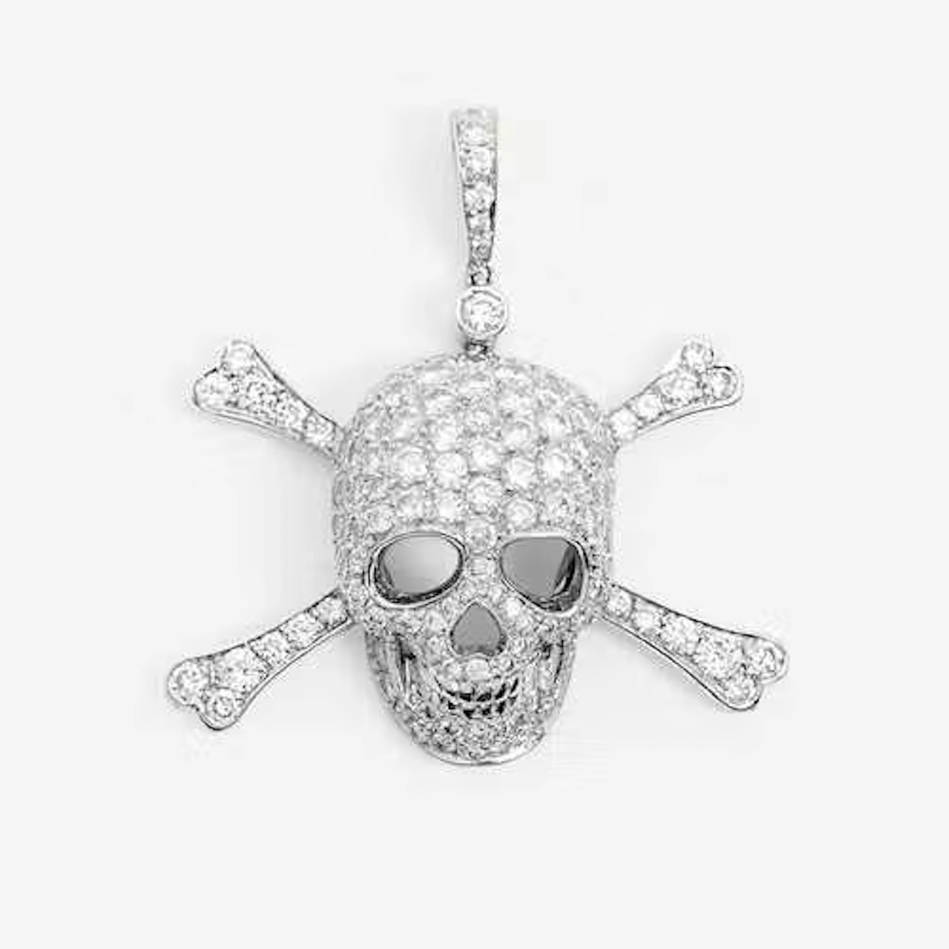 DIAMOND PENDANT