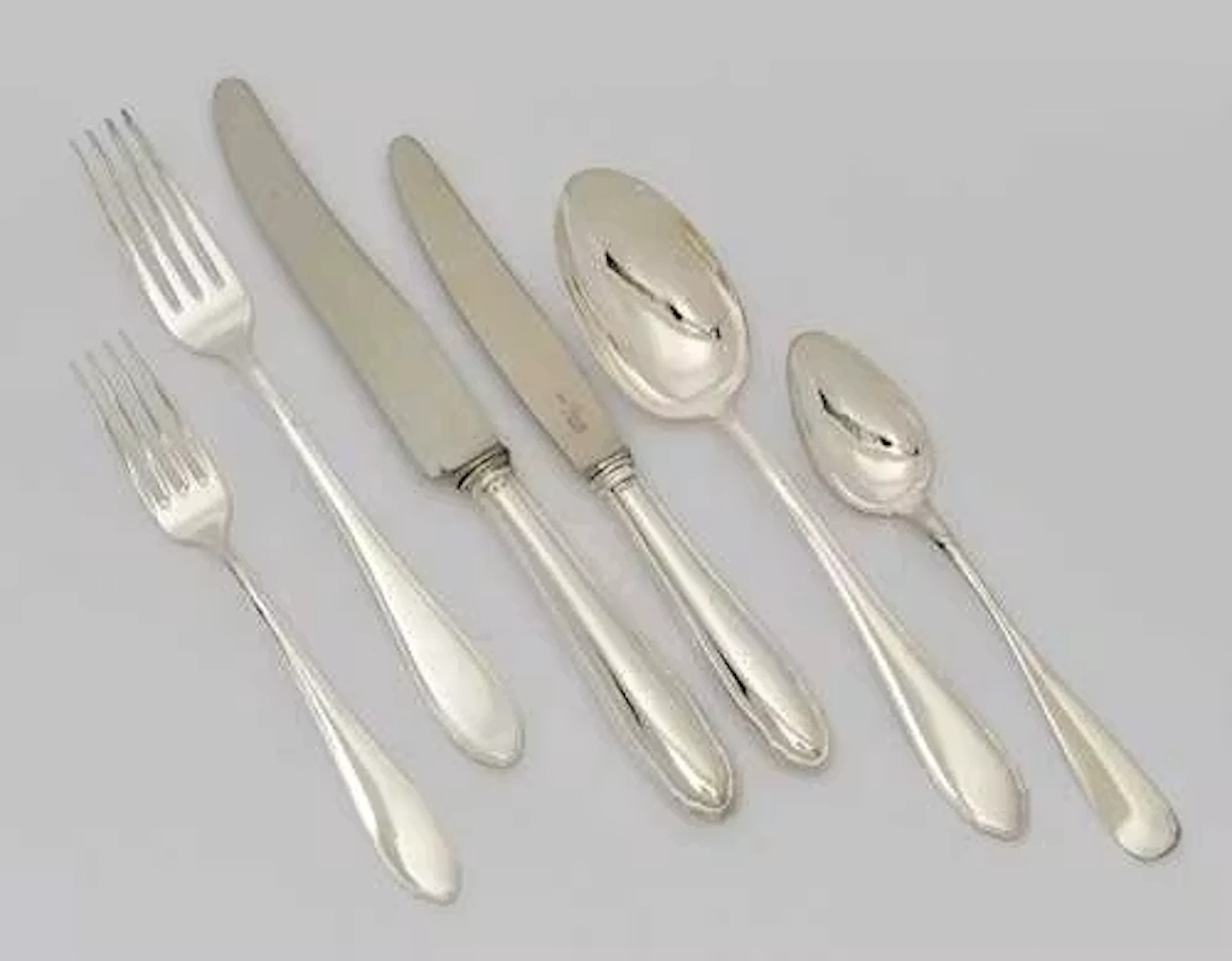 CUTLERY SERVICE FOR 12 PERSONS
