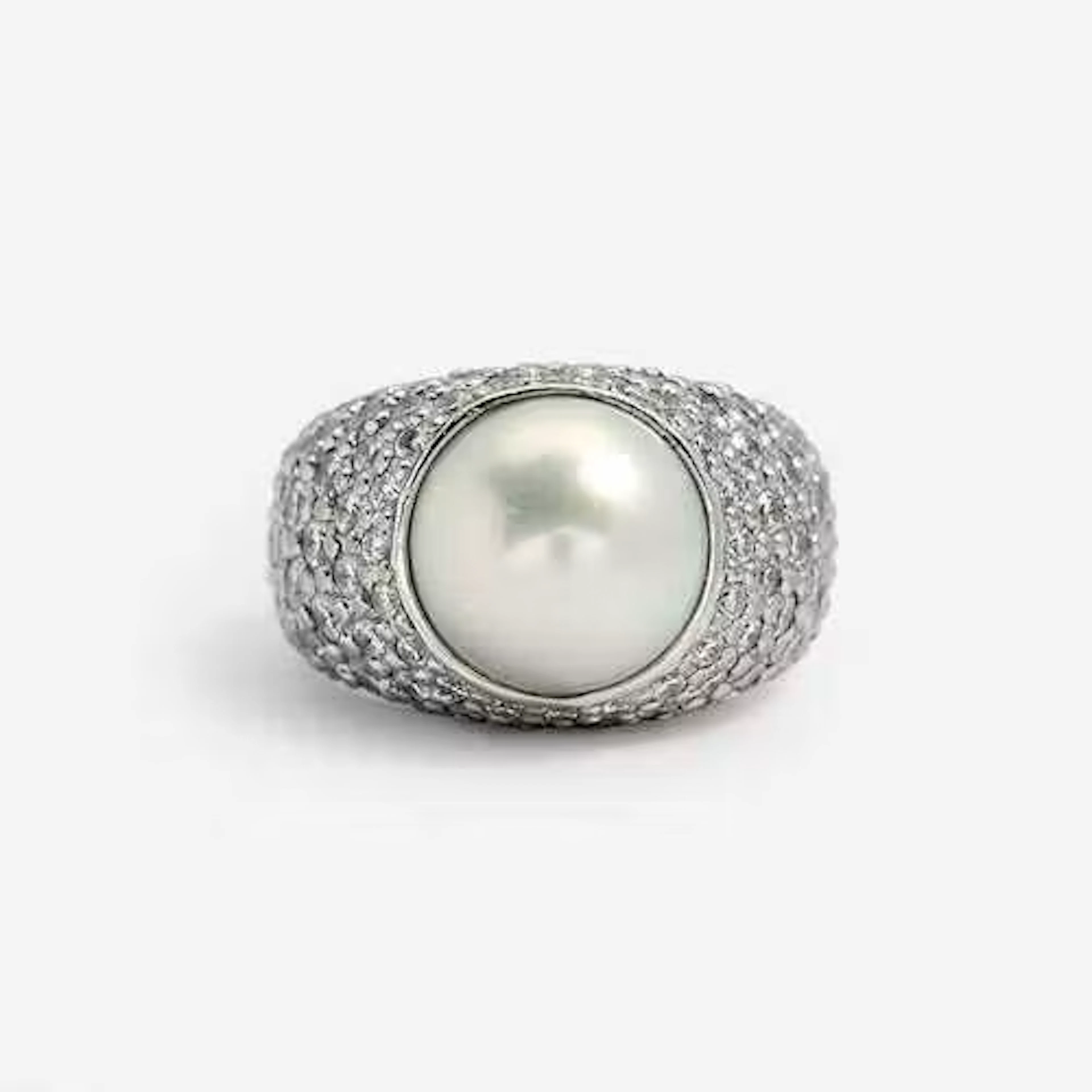 PEARL AND DIAMOND RING