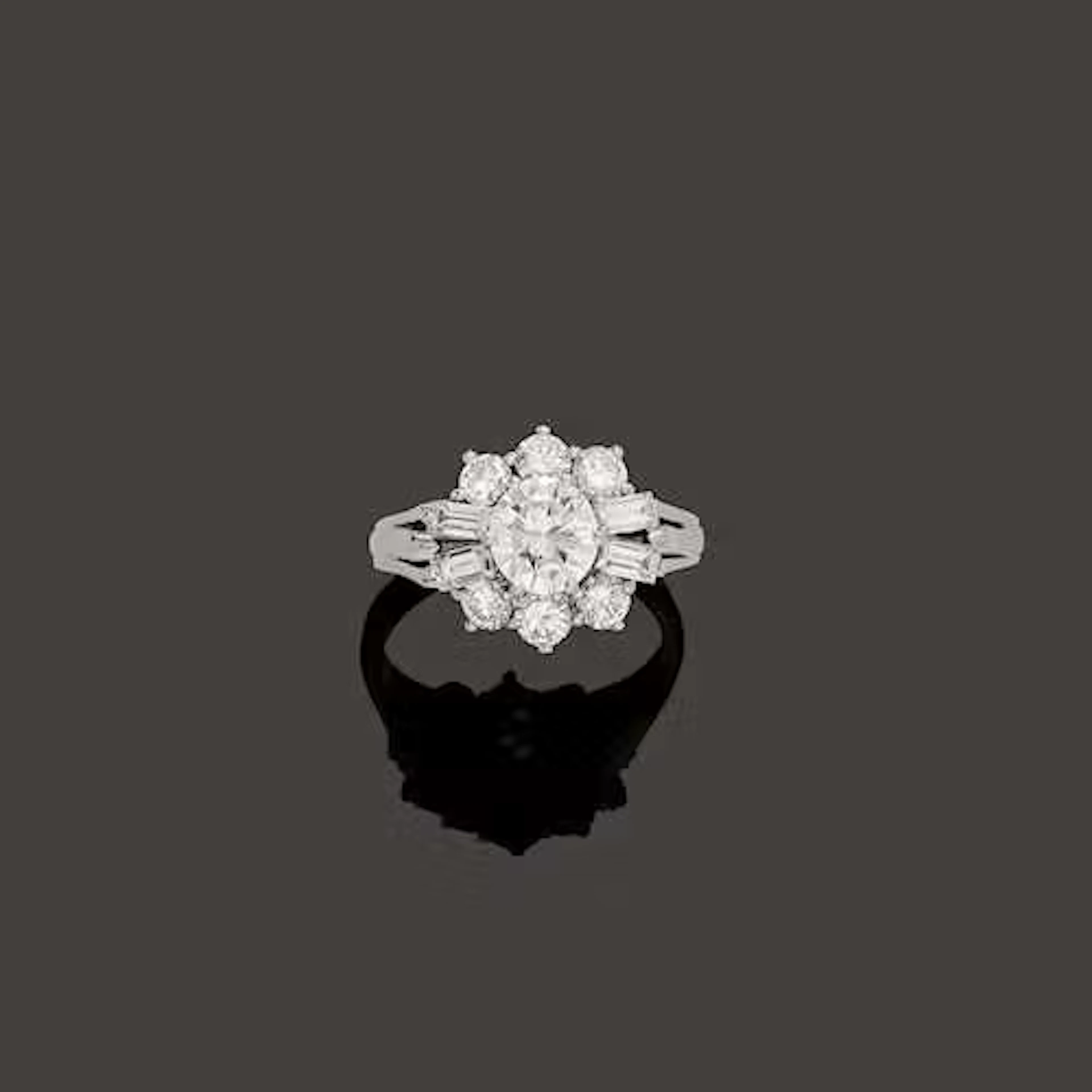 DIAMOND RING